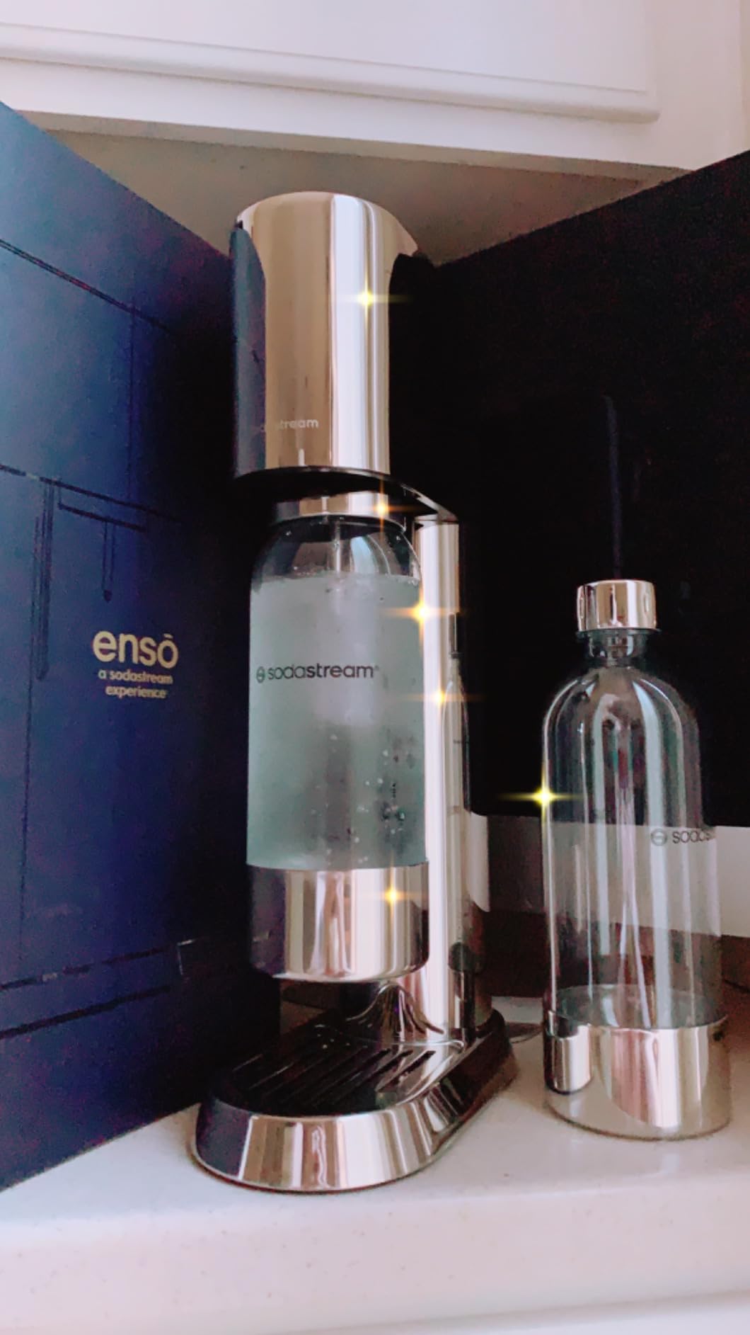 SodaStream ENSO Sparkling Water Maker, Stainless Steel Soda Maker, CQC CO2 System, Includes 1 Quick Connect 60L CO2 Cylinder, 1 Dishwasher Safe BPA Free Bottle, Make your own Pepsi, Silver customer photo 1