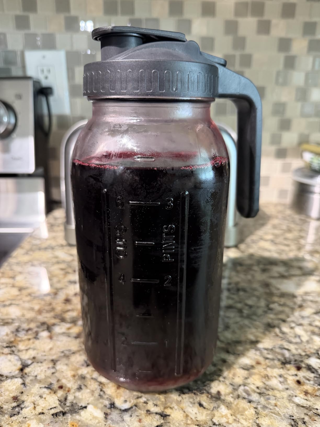 Cold Brew Coffee Maker - 64 Oz Heavy-Duty Glass Mason Jar Pitcher with Stainless Steel Filter, Leak-Proof Lid, Ergonomic Handle & Precision Pour Spout - Ideal for Iced Coffee, Tea, Cold Brew (Black) customer photo 1