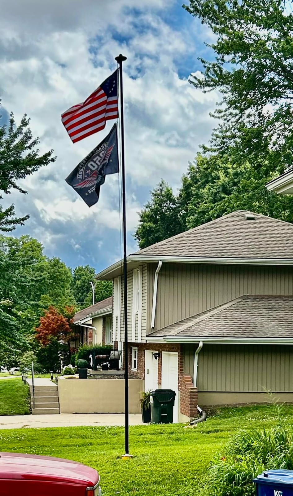 Heavy Duty 20 FT Flag Pole 100MPH Wind Test for Outside House | 12Gauge 95HBW Hard Aerospace Aluminum, In-Ground Flagpole Kit customer photo 2