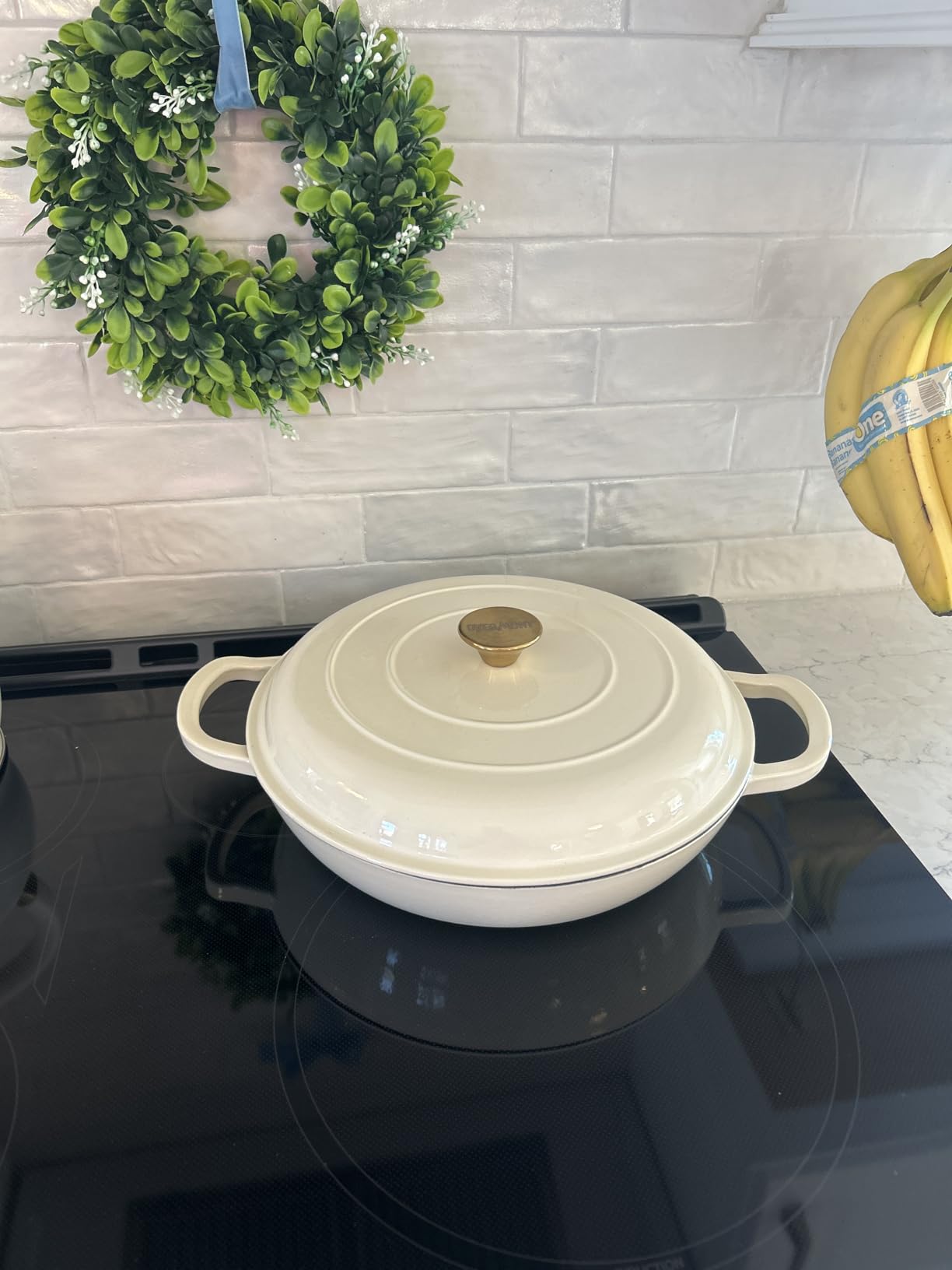 Overmont Enameled Cast Iron Dutch Oven - 3.8 QT Shallow Braiser with Recipe, Oven Safe up to 500F, Cast Iron Cookware for Grilling Searing Roasting Braising Bake customer photo 2
