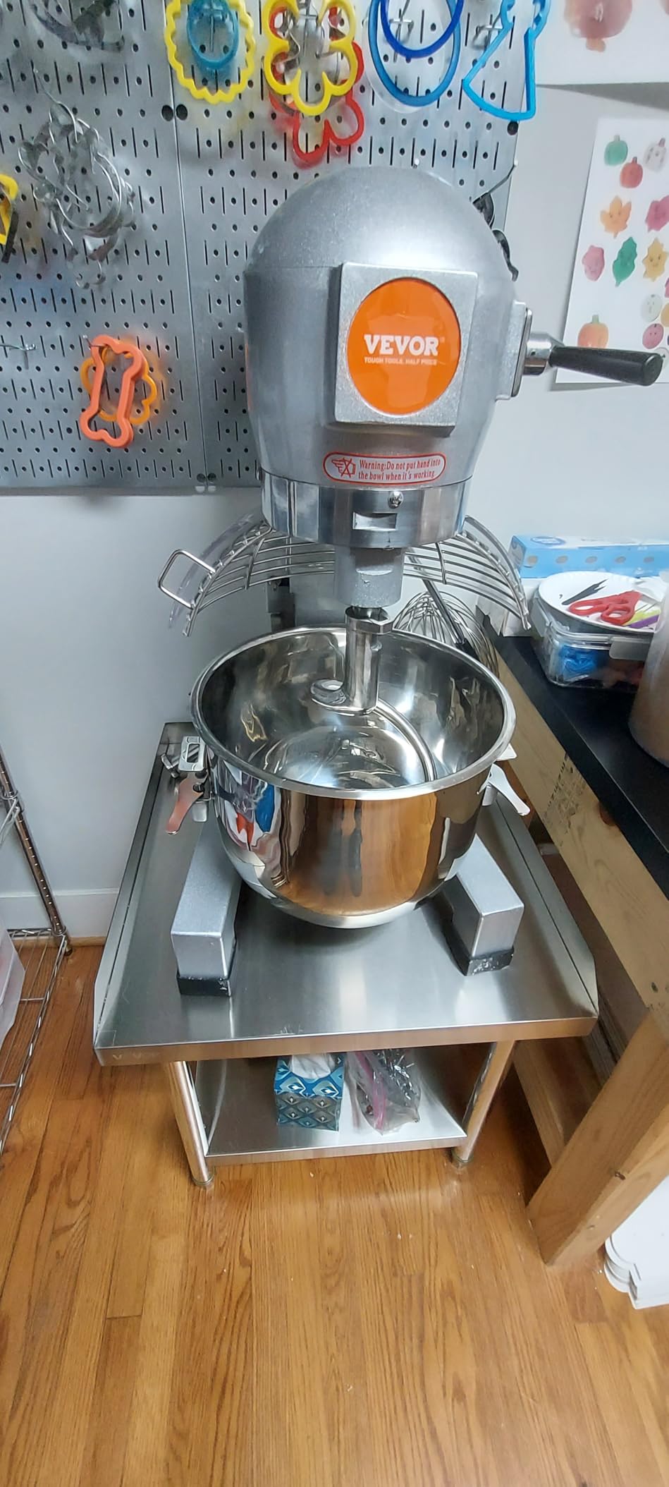 VEVOR Commercial Food Mixer 30Qt, 1100W Dough Mixer, Commercial Stand Mixer with Stainless Steel Bowl customer photo 1