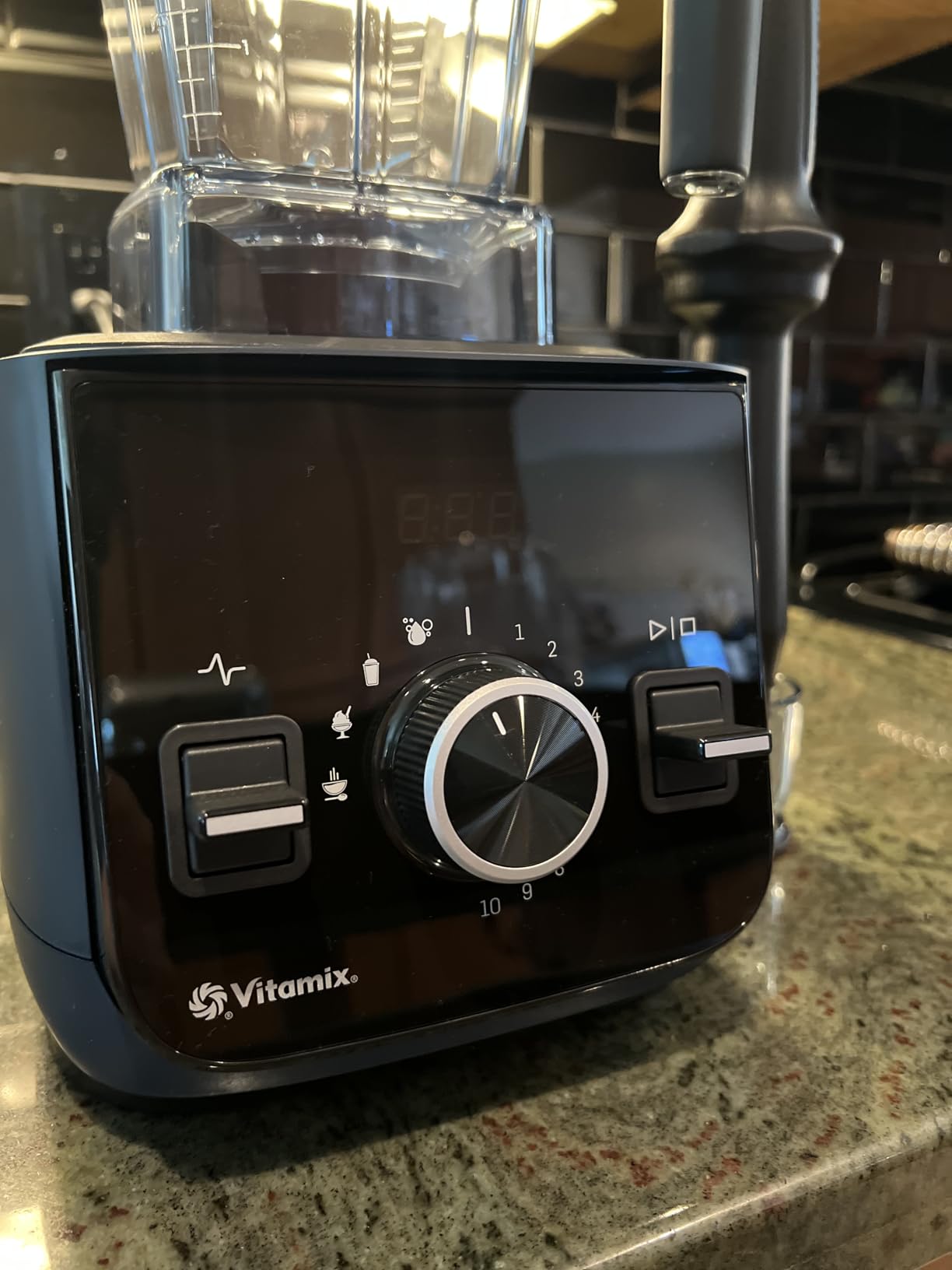 Vitamix Ascent X2 Blender with Three Blending Programs, Self-Cleaning Program, Professional-Grade Blender for Smoothies, Soups and More, Stainless-Steel Blades, 48 Oz Container, Nano Gray customer photo 2