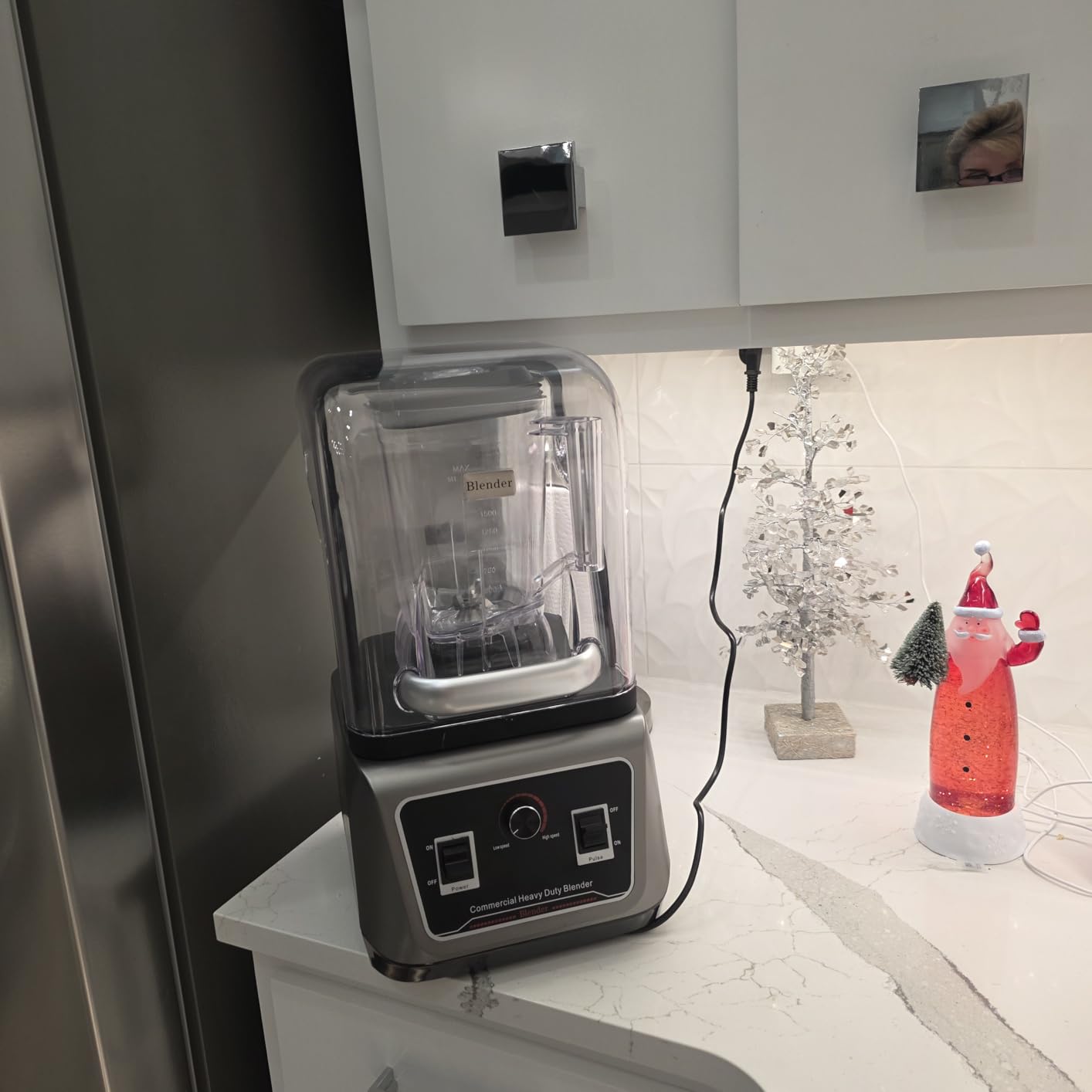 Commercial Blender with Soundproof Shield, 70 Oz Quiet Professional Blenders, Heavy Duty Blender with Strong and Quiet Professional-Grade Power, Self-Cleaning, Quiet Sound Enclosure, 2200W customer photo 1
