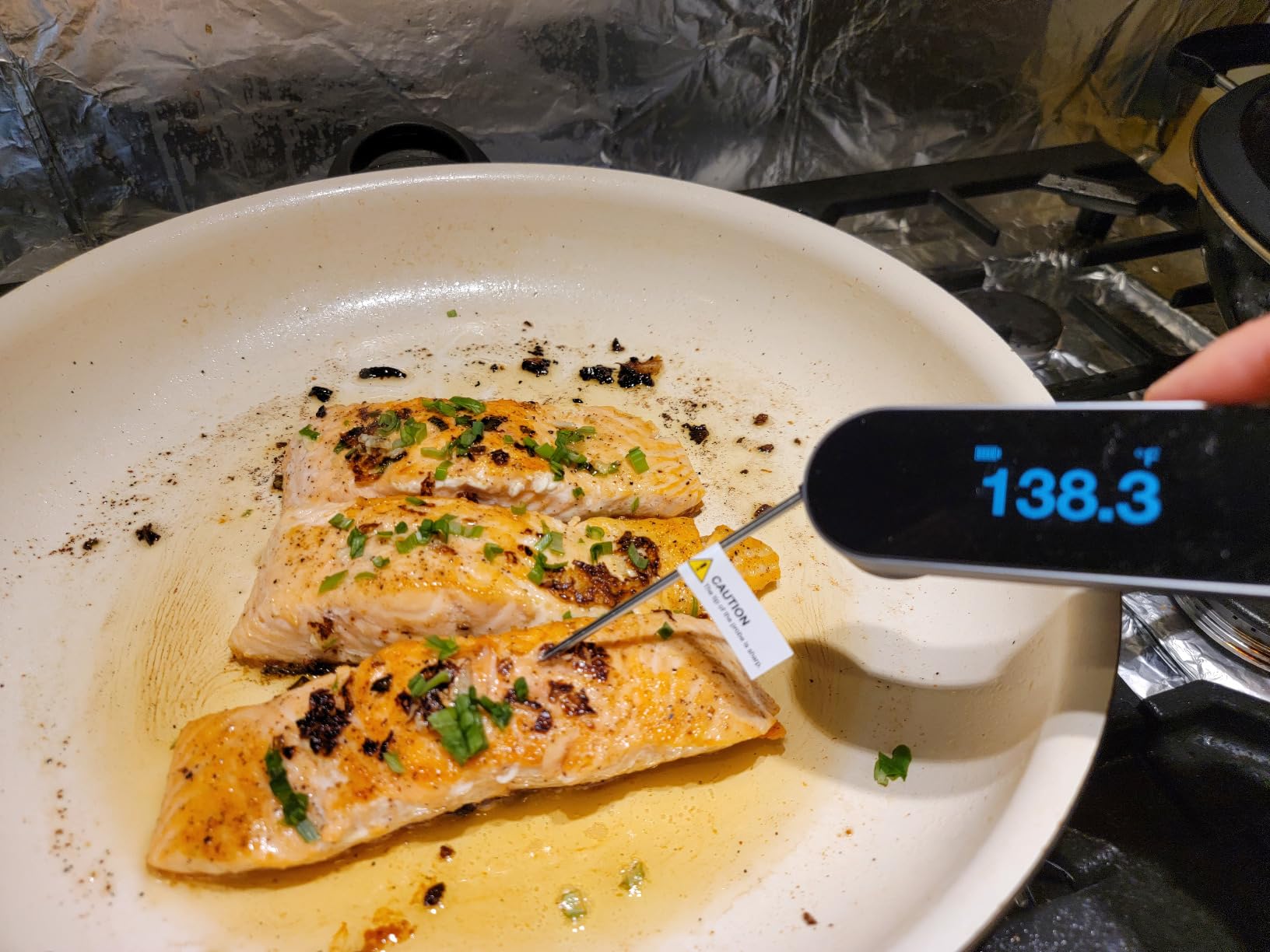 Typhur InstaProbe Core 0.5 Sec Instant Read Meat Thermometer Digital with Readable Display in Sunlight for Cooking, Professional Thermometer with IP67 Waterproof for Grill, BBQ, Cooking, Smoker customer photo 2