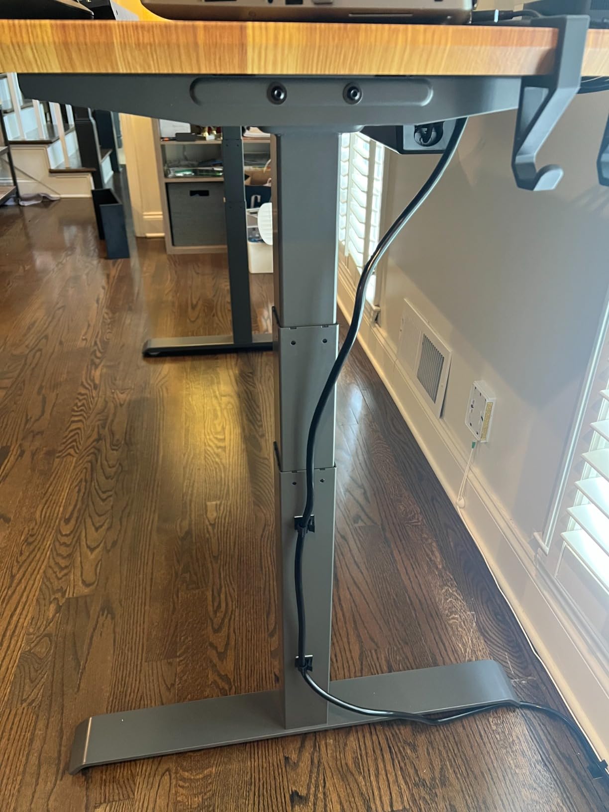 Vari Classic Electric Standing Desk - 72x30 - Walnut/Slate customer photo 2