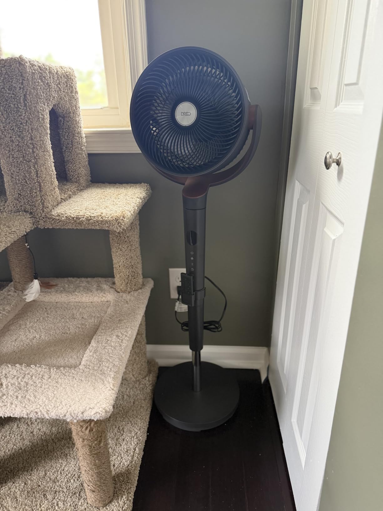 DREO Fan for Bedroom, 120° Oscillating Standing Fan, Quiet Pedestal Fan with DC Motor, 9 Speeds, 4 modes, 20dB, 120° Manual Vertical, 37-42