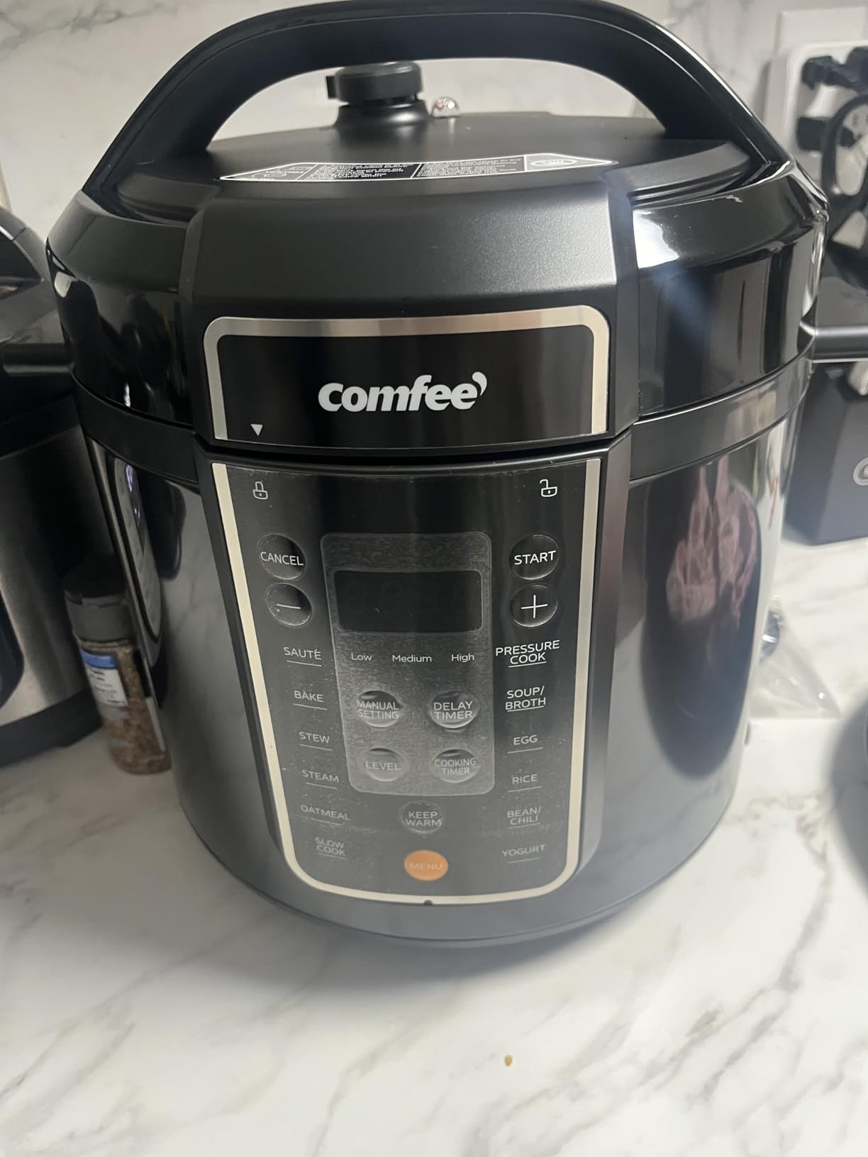 COMFEE' 12-in-1 Electric Pressure Cooker, Instant Multi, Non-Stick Pot, Yogurt Maker, Rice Cooker, Slow, Saute Steamer, Pressure Cooker 6 Quart Black customer photo 1