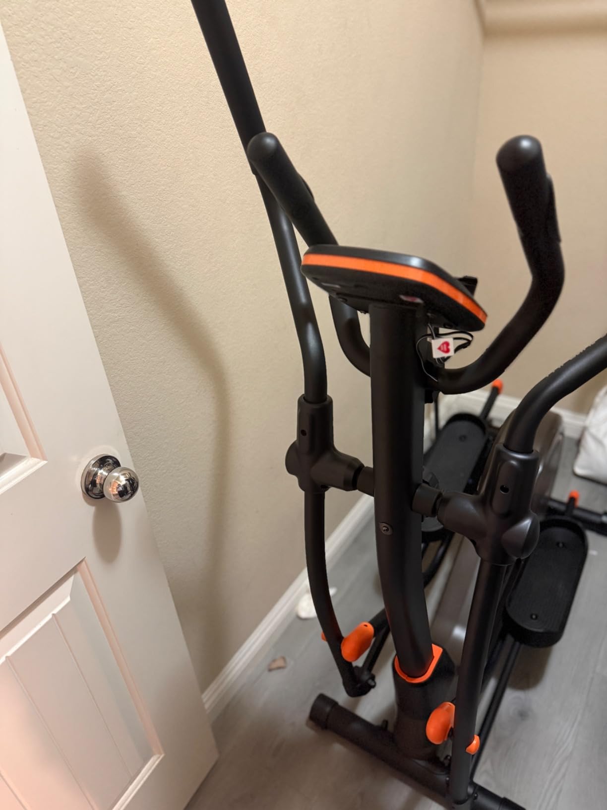 Niceday Elliptical Exercise Machine with 15.5/18/19IN Long Stride customer photo 1