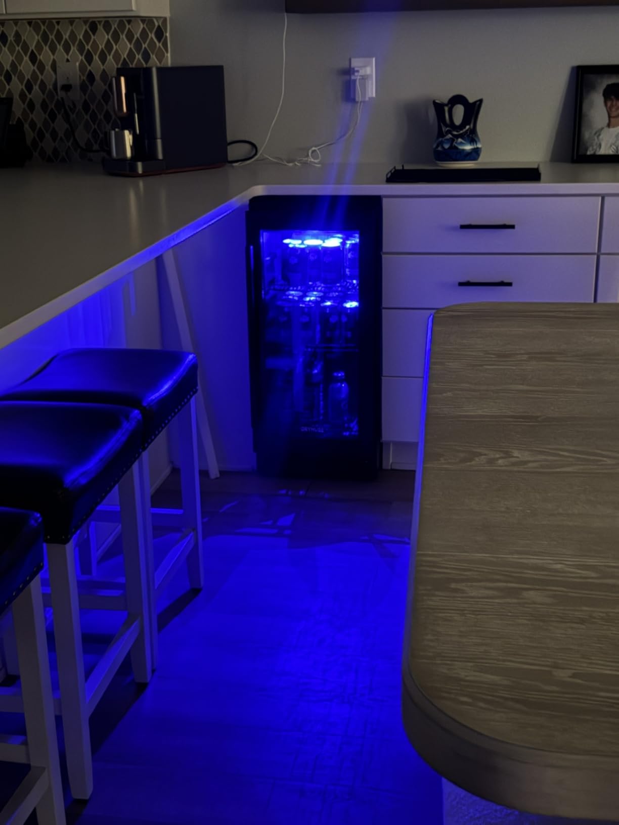 200 Bottle Upgrade Wine Cooler Refrigerator - 24 Inch Large Capacity Wine Fridge Built-In Freestanding, with Quiet Compressor, Professional Temperature Control & Wine Cellar - Black customer photo 2