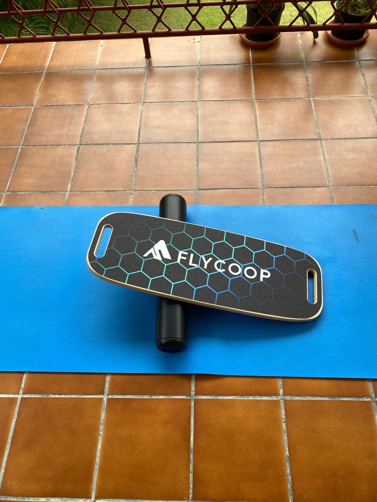 Balance Board for Adult with Adjustable Stoppers: 3 Modes Wobble Board with Roller Exercise Balancing Stability Trainer for Improve Balance Non Slip Surface customer photo 1
