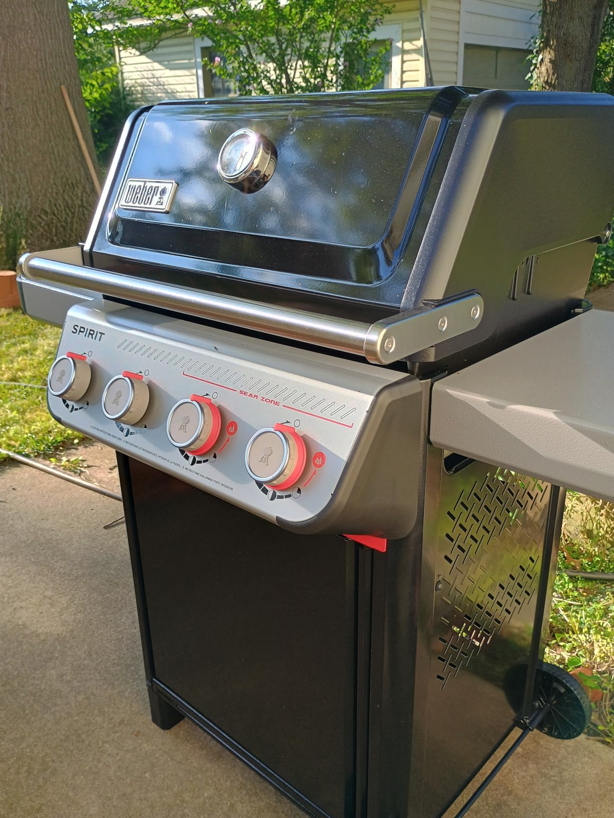 Weber Spirit E-425 Gas Grill for Outdoor Cooking, Propane Gas Grill, Black | 4 Burners, Sear Zone w/Boost Burners, Porcelain-Enameled Cast-Iron Grates, Weber Works Rails customer photo 2