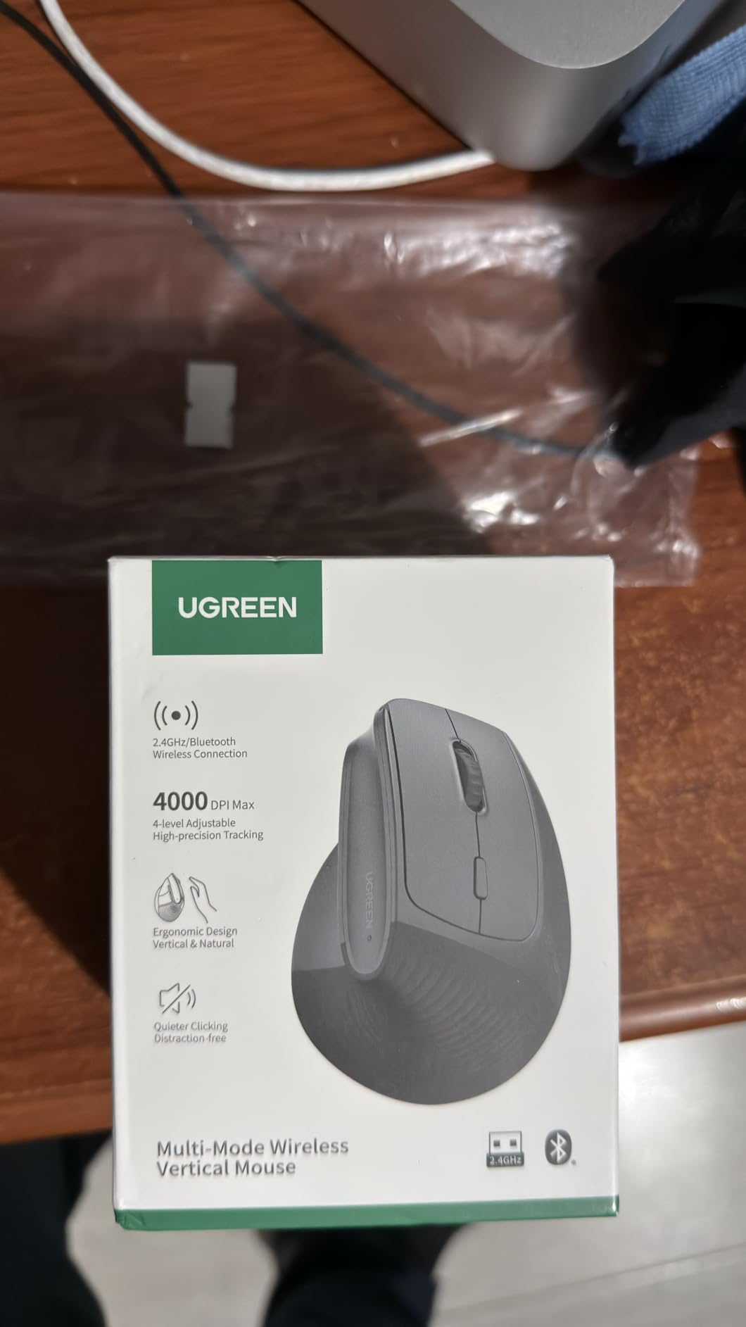UGREEN Ergonomic Wireless Mouse, Bluetooth & 2.4G Wireless, Quiet Clicks | 1000/1600/2000/4000 DPI, Up to 3 Device Connectivity, 6 Buttons, Multi-system compatibility, for Laptop, Desktop, PC customer photo 2