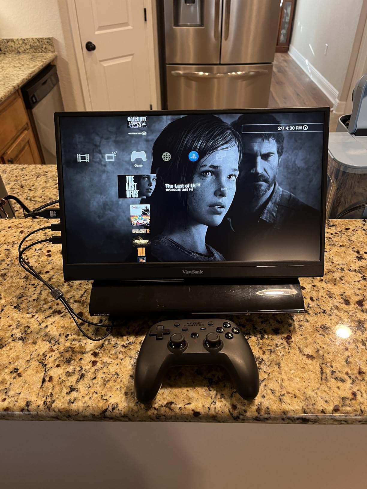 ViewSonic VA1653 16 Inch 1080p Portable Monitor, FHD IPS External Screen, USB C, Mini HDMI, Eye Care, Built In Stand, Protective Case, Mac, PC, Gaming Console, Anti Glare, Lightweight customer photo 1