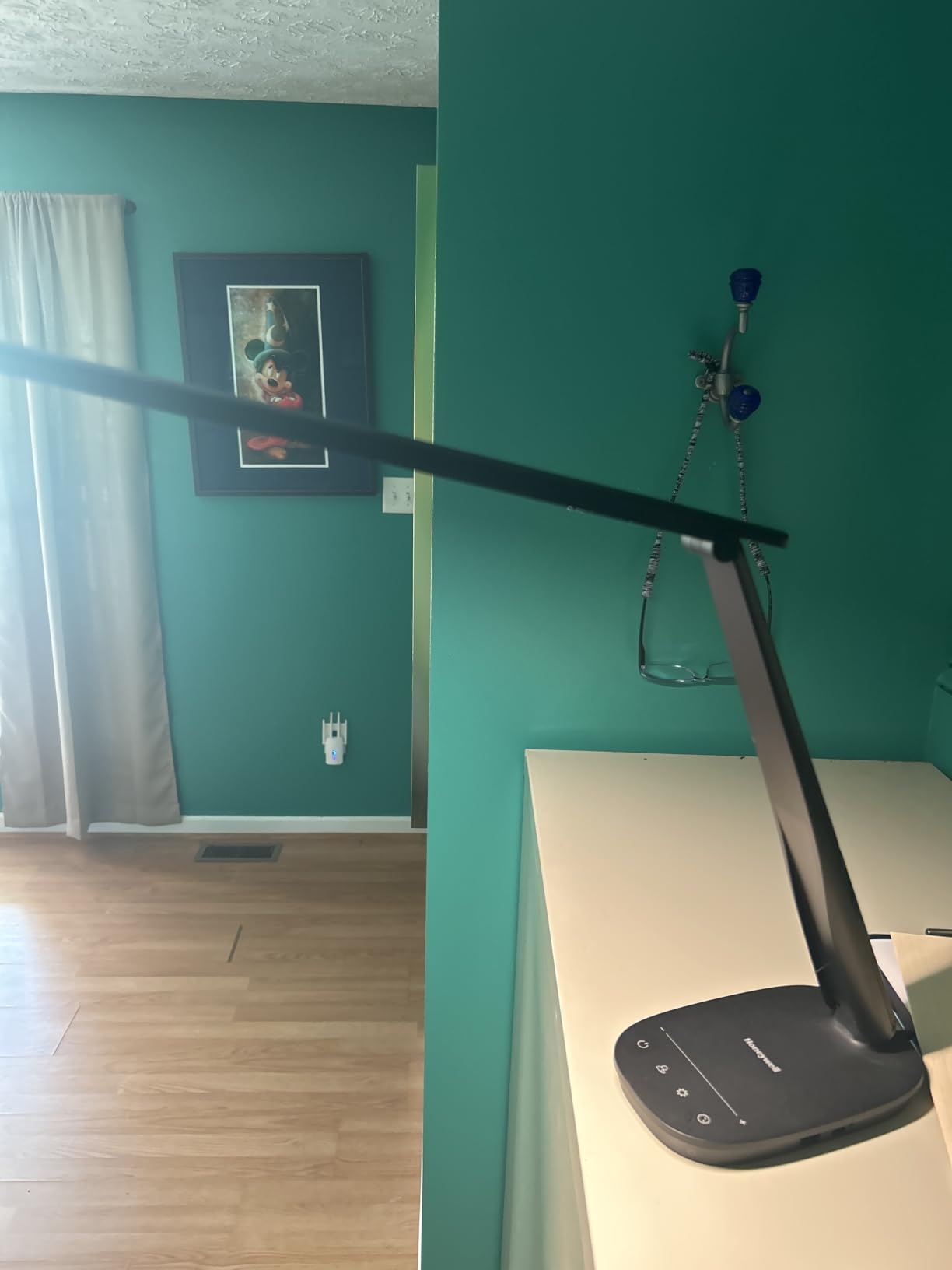 Honeywell LED Desk Lamp for Home Office Eye-Caring Dimmable Reading Light customer photo 1