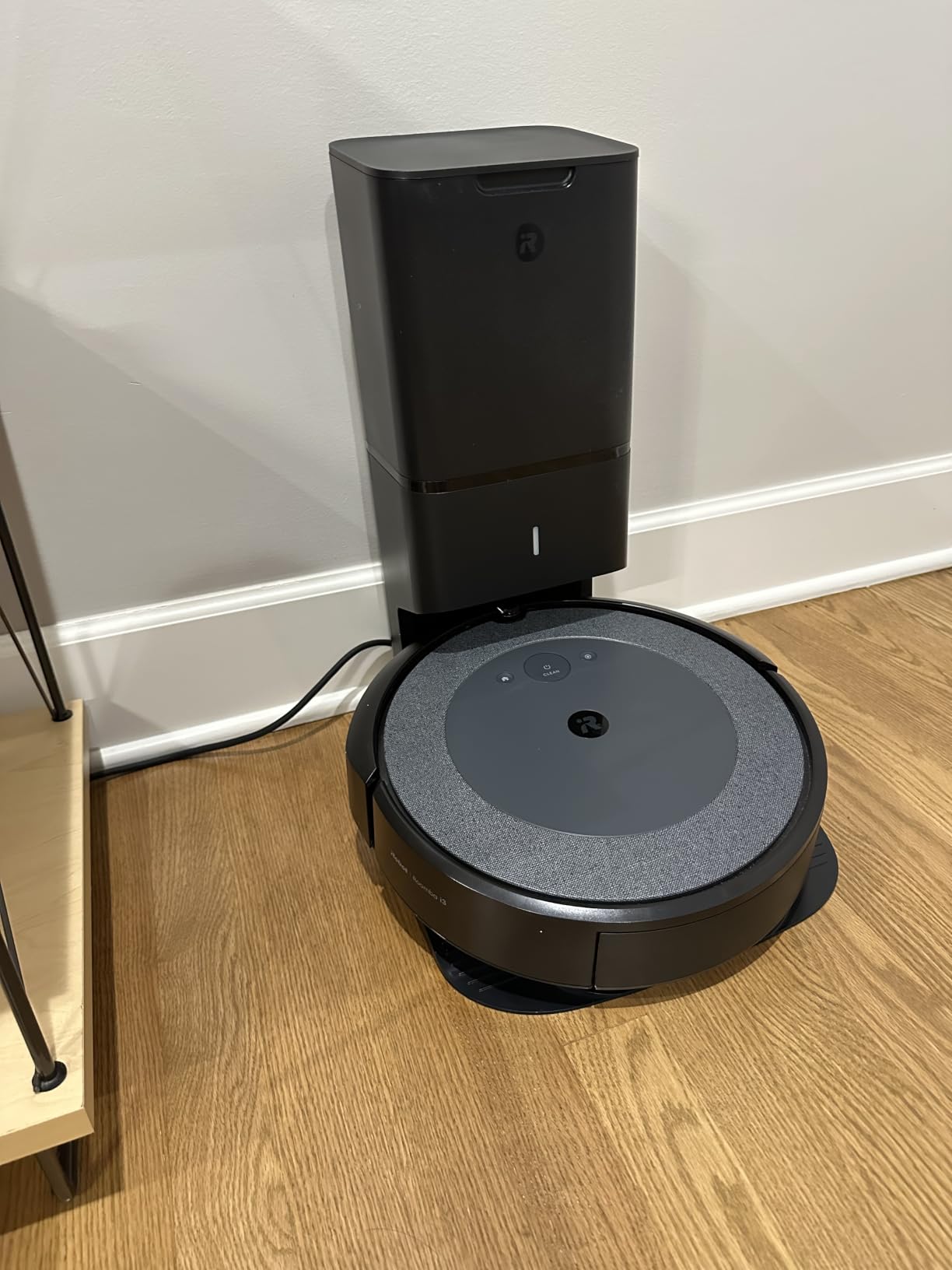 iRobot Roomba 105 Vac Robot Vacuum with AutoEmpty Dock - Self-Empties for 75 Days, Easy to use, Intense Power-Lifting Suction, LiDAR Navigation, Multi-Surface Cleaning, Cleans in Neat Rows customer photo 1