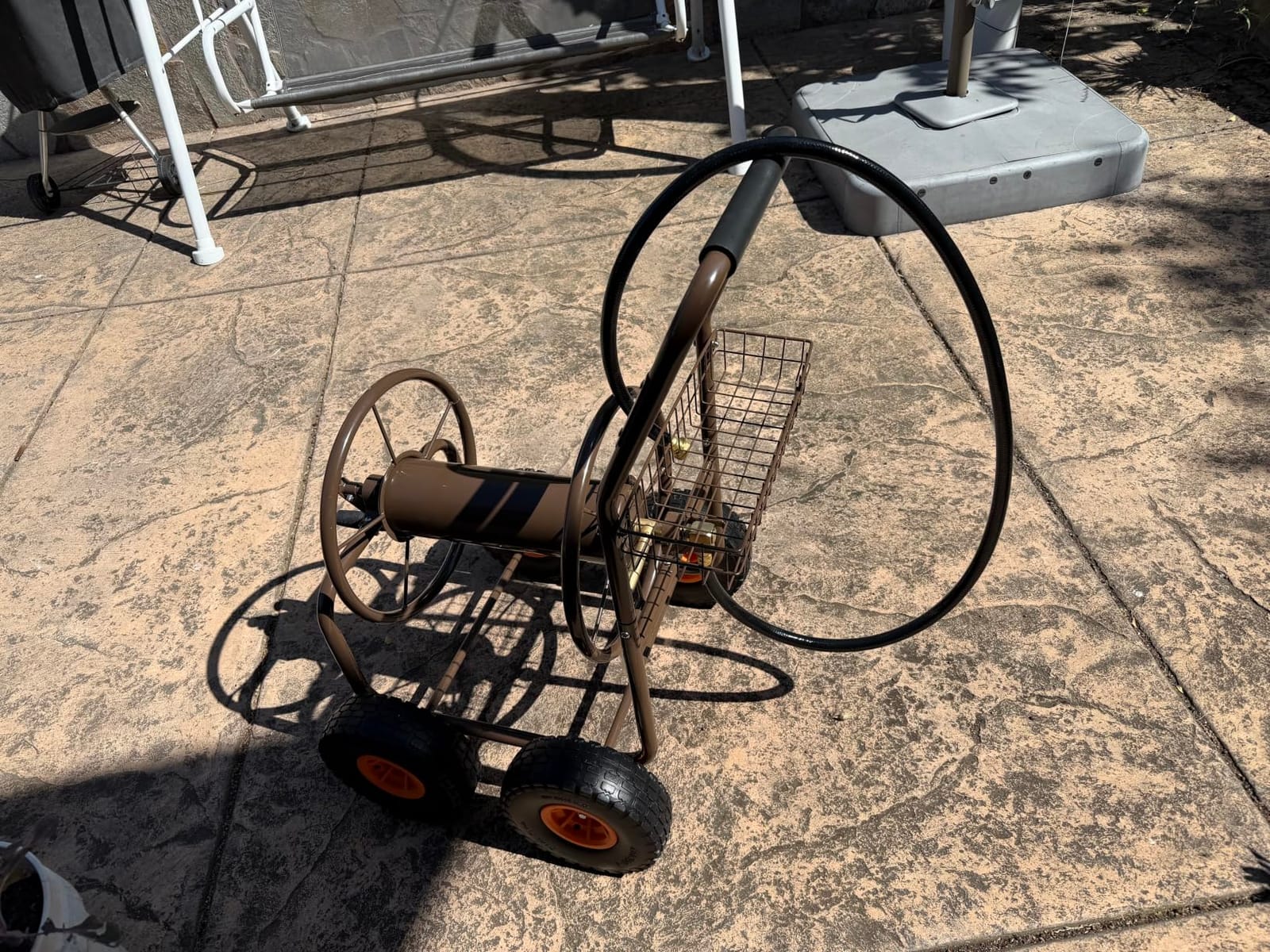 WERMAH Upgrade Hose Reel Cart, Garden Hose Cart 4 Wheels, Holds 300ft 5/8 inch customer photo 1