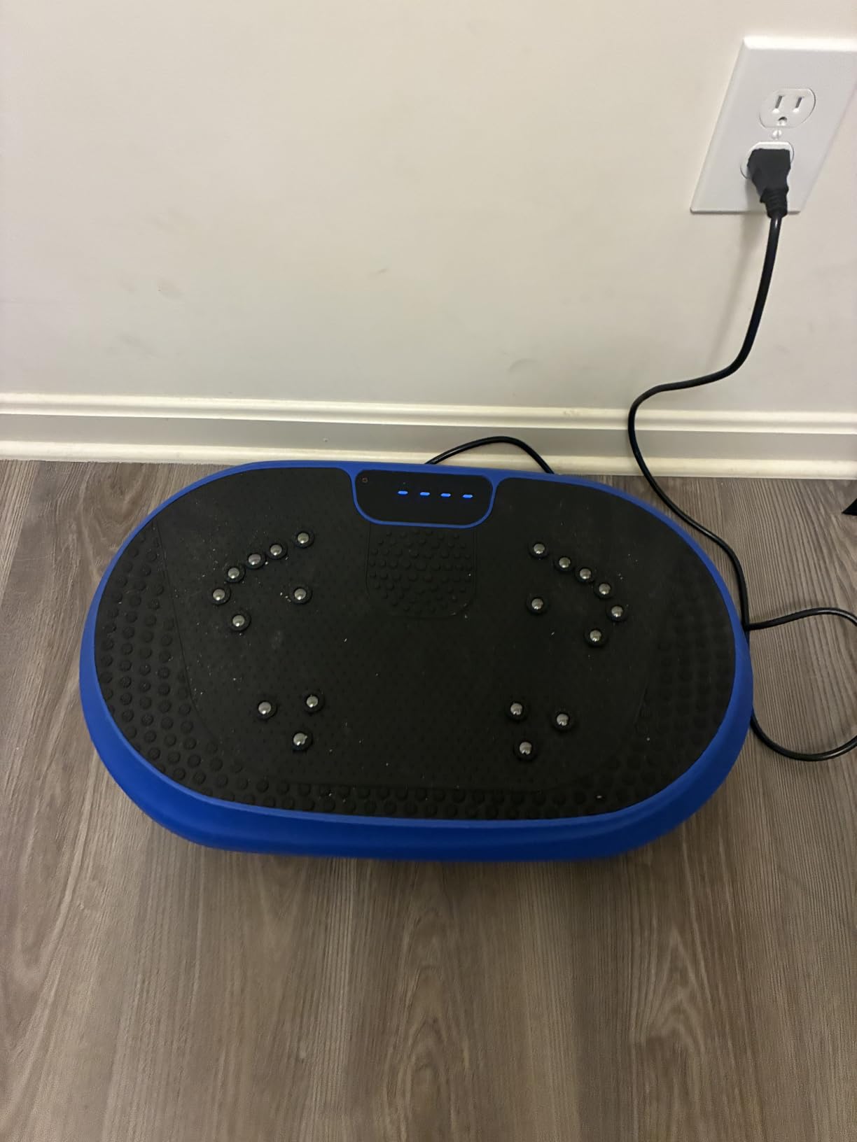 HVX Vibration Plate Exercise Machine 450 lbs Capacity Lymphatic Drainage | Vibrating Fitness Platform Full Body Shaker Workout Equipment Vibration Platform Machine Shaping Vibrate Board for Home Sport customer photo 2