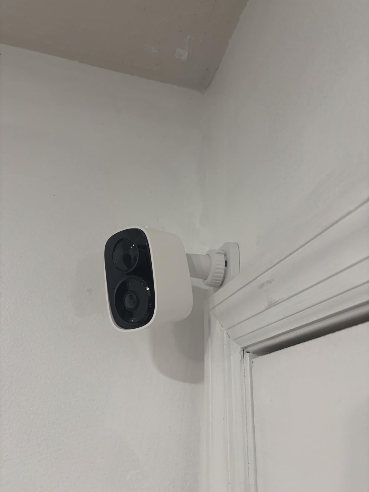 2026 Upgraded 2K Security Cameras Wireless Outdoor, Free Cloud Storage, 1-6 Months Battery Life, Waterproof, 2-Way Talk, AI Motion Detection Spotlight Siren Alarm Cameras for Home Security customer photo 1
