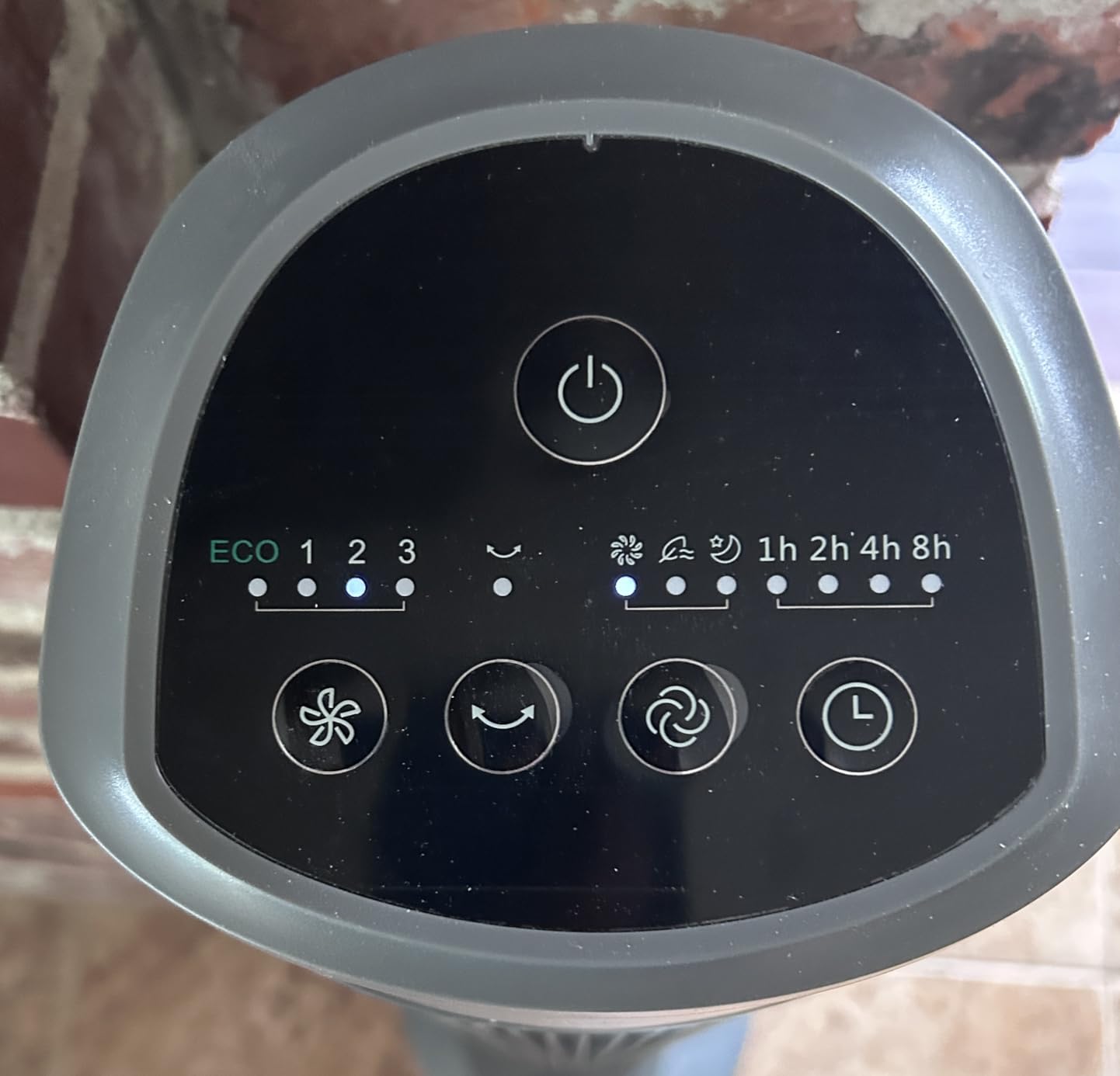 PELONIS 40 inch Bladeless Tower Fan for Bedroom, Standing Fan with Remote Control, 26ft/s, 90° Oscillation, 3 Speed Settings, 27 Db, 3 Modes, 15-Hour Timer, LED Display, Fan that Blows Cold Air, Grey customer photo 1