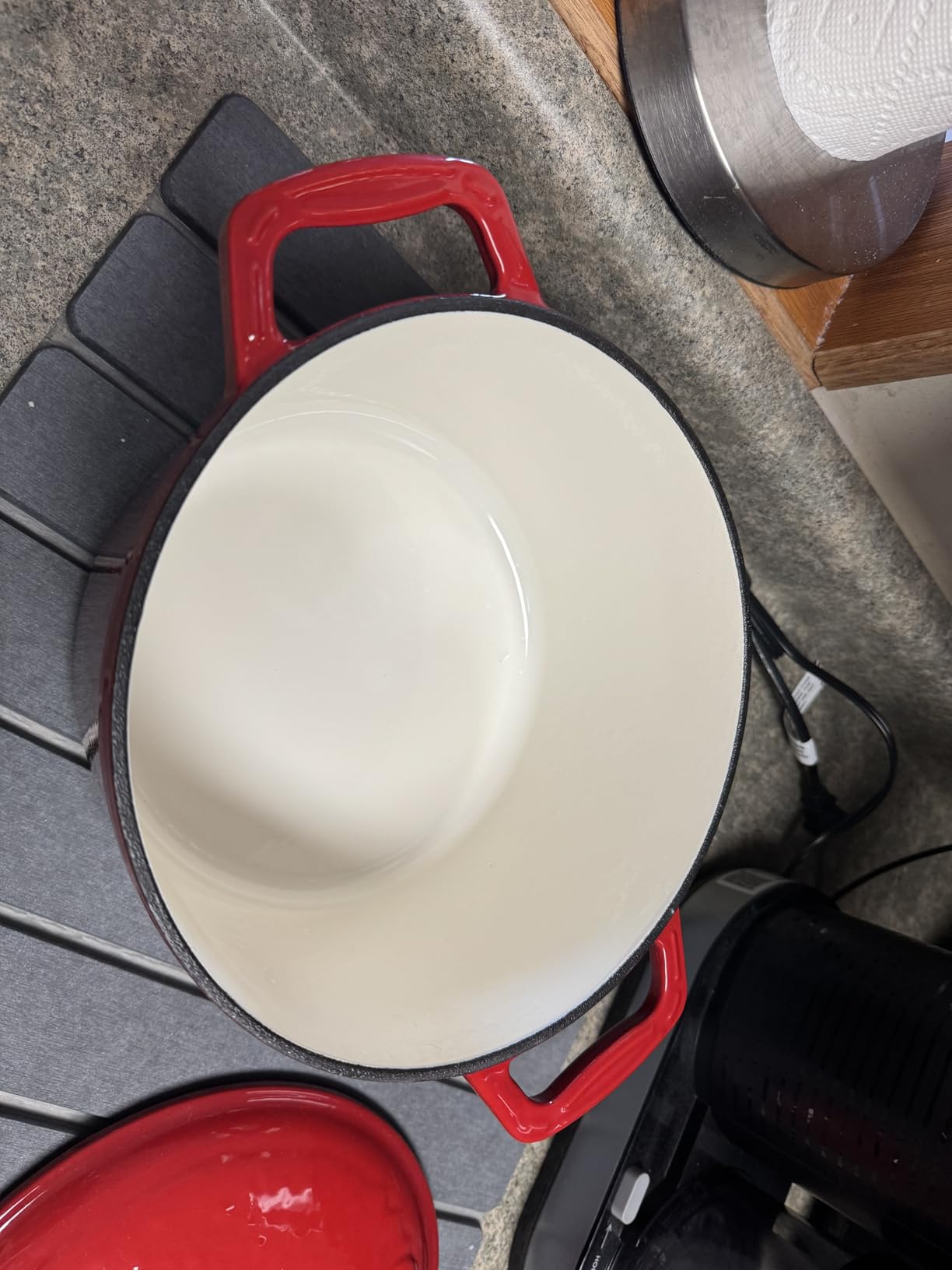 DUTZUN Enameled Cast Iron Dutch Oven - 5 Quart, Crab Lid (Patented), Oversized Knob, for Bread Baking Braiser, Cooking Stock Pot - Red customer photo 2