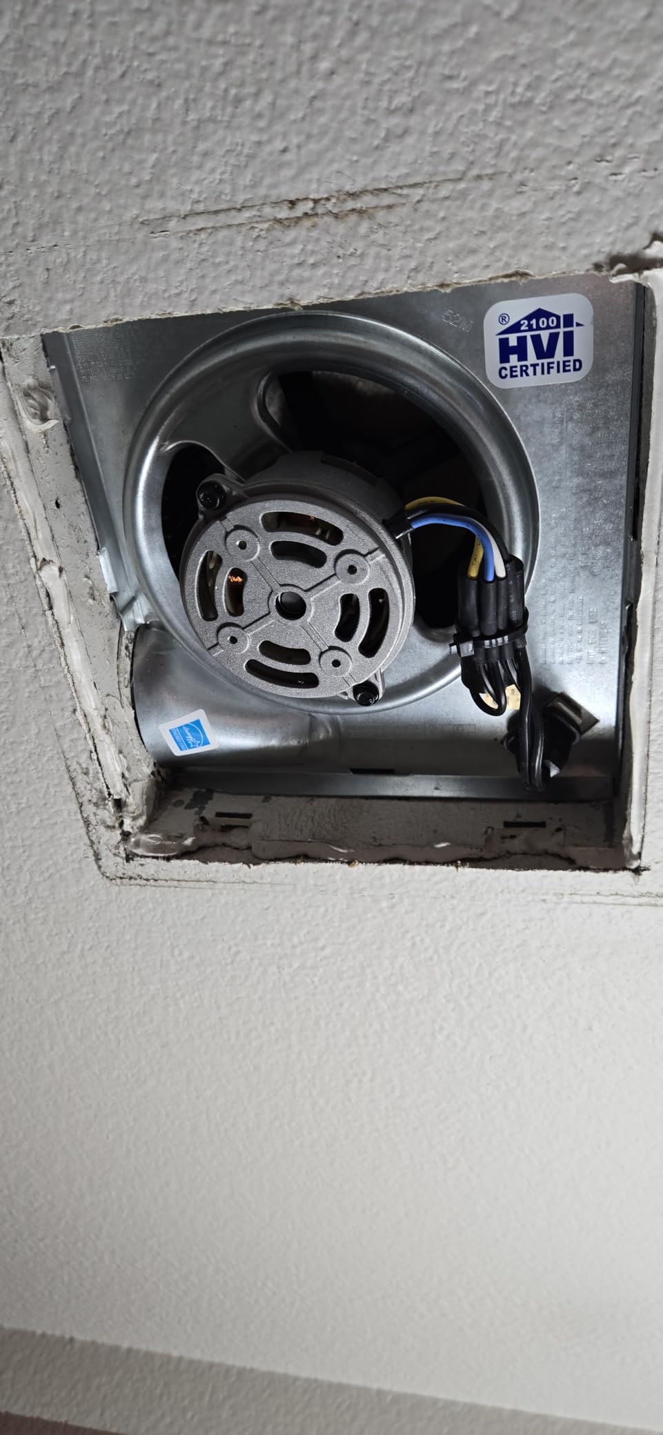 Broan-NuTone Bathroom Exhaust Fan, 50 CFM Modern Grille, Energy Star Fan, 2.0 Sones customer photo 1