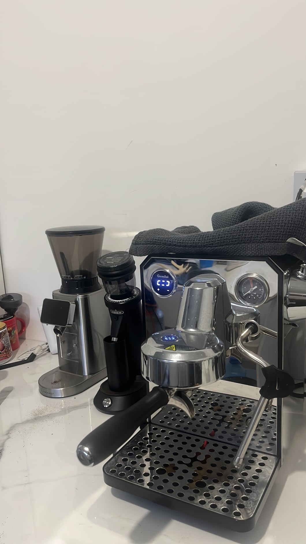 HiBREW G5 Electric Burr Coffee Grinder, Aluminum Body, Single Dose, Black | 48mm Conical Burr Coffee Grinder with Dual Speed Grinding, 36 Grind Levels, 50g Bean Capacity, Anti-Static Design, Espresso customer photo 2