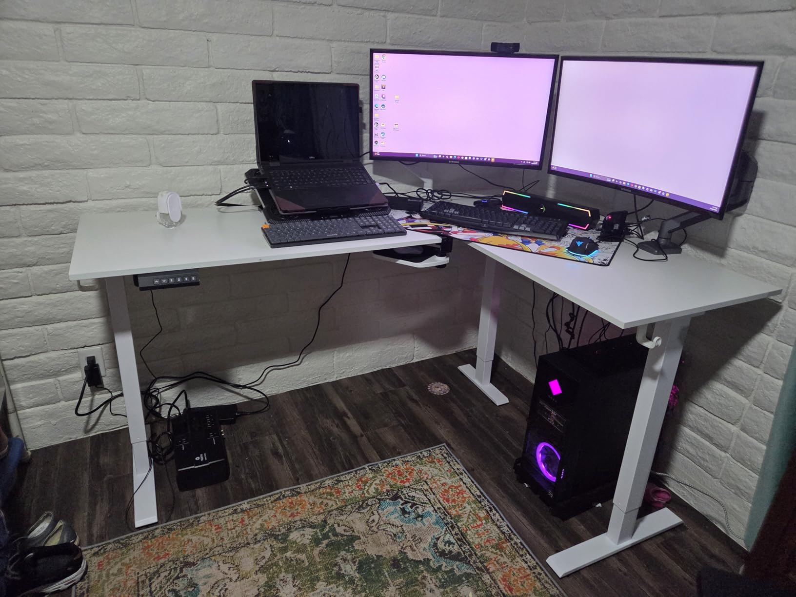 Casaottima 63 Inch L Shaped Electric Standing Desk, Home Office, White customer photo 1