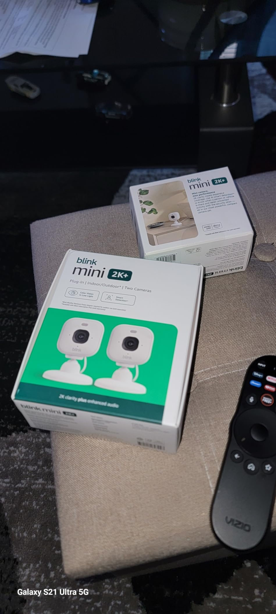 Blink Mini 2K+ (newest model) - Plug-in Home & Pet Indoor Security Camera with 2K video resolution, night vision, enhanced audio, motion detection - 1 camera (Black) customer photo 1