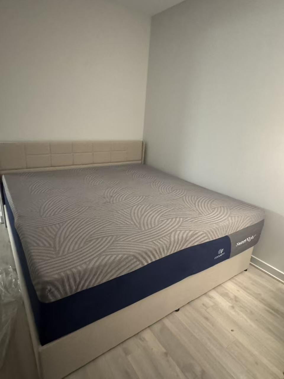 Sweetnight CoolNest Queen Mattress, 14 Inch Cooling Memory Foam Mattress customer photo 1