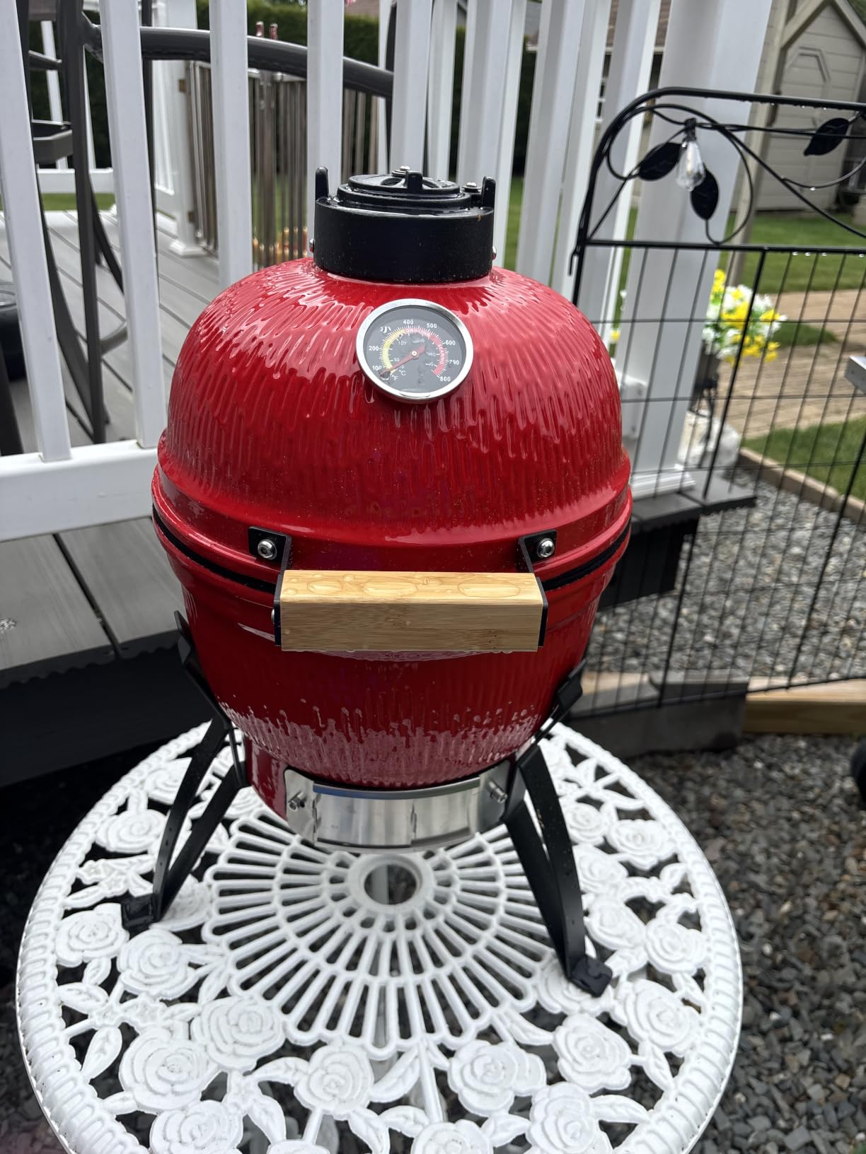 ROVSUN Kamado Charcoal Grill and Smoker with Cast Iron Grate, Portable, Best Small BBQ Grill for Indoor/Outdoor Use, 13-inch Mini Max, Red customer photo 1