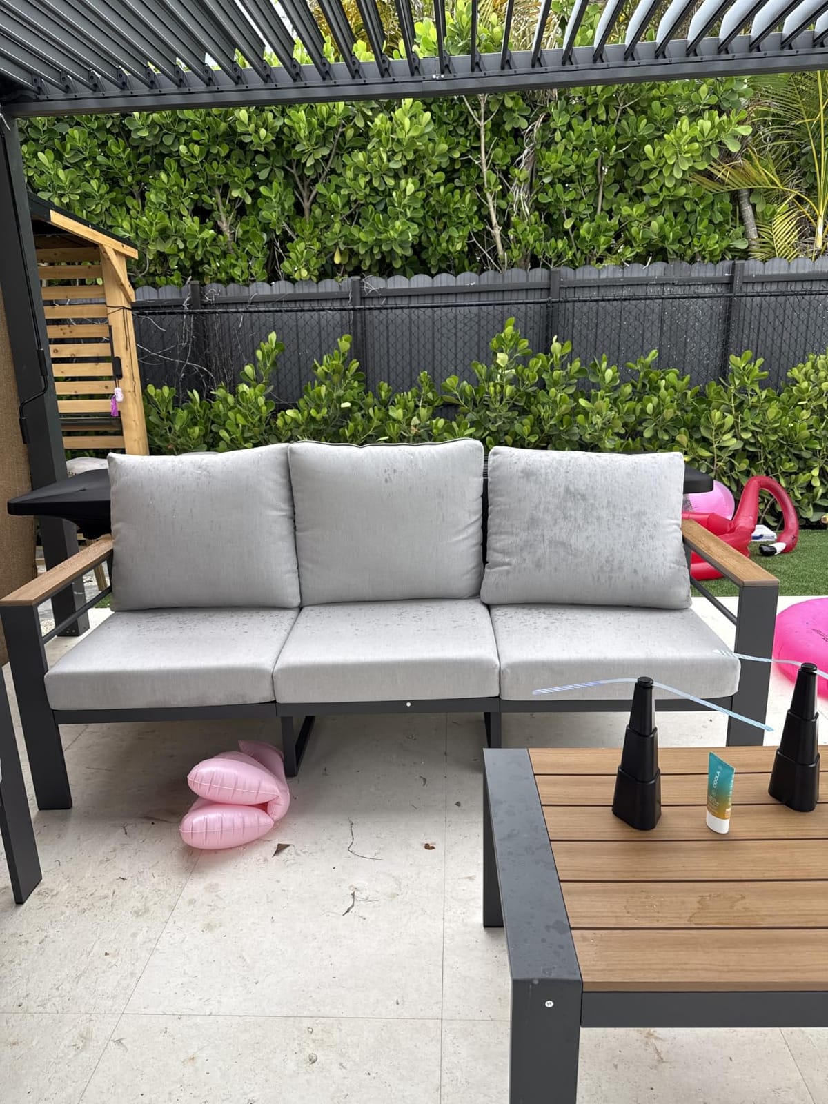 Aoxun Aluminum Patio Furniture Set 7 Seats, Oversized Outdoor Sectional with Washable Thick Cushions, Coffee Table customer photo 1