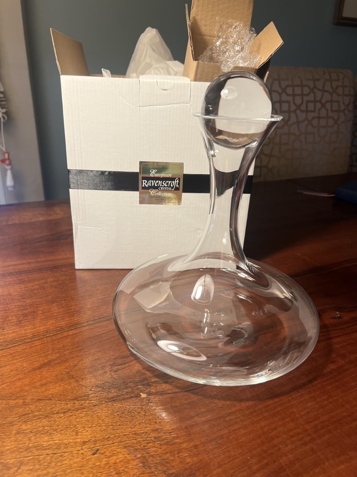 Large Wine Decanter | Hand-Crafted in Europe | 66 FL Oz | Crystal Ground Stopper | Wide Base for Optimal Aeration | 100% Lead-Free Crystal | Handblown | Gift-Boxed | Elegant Design customer photo 1