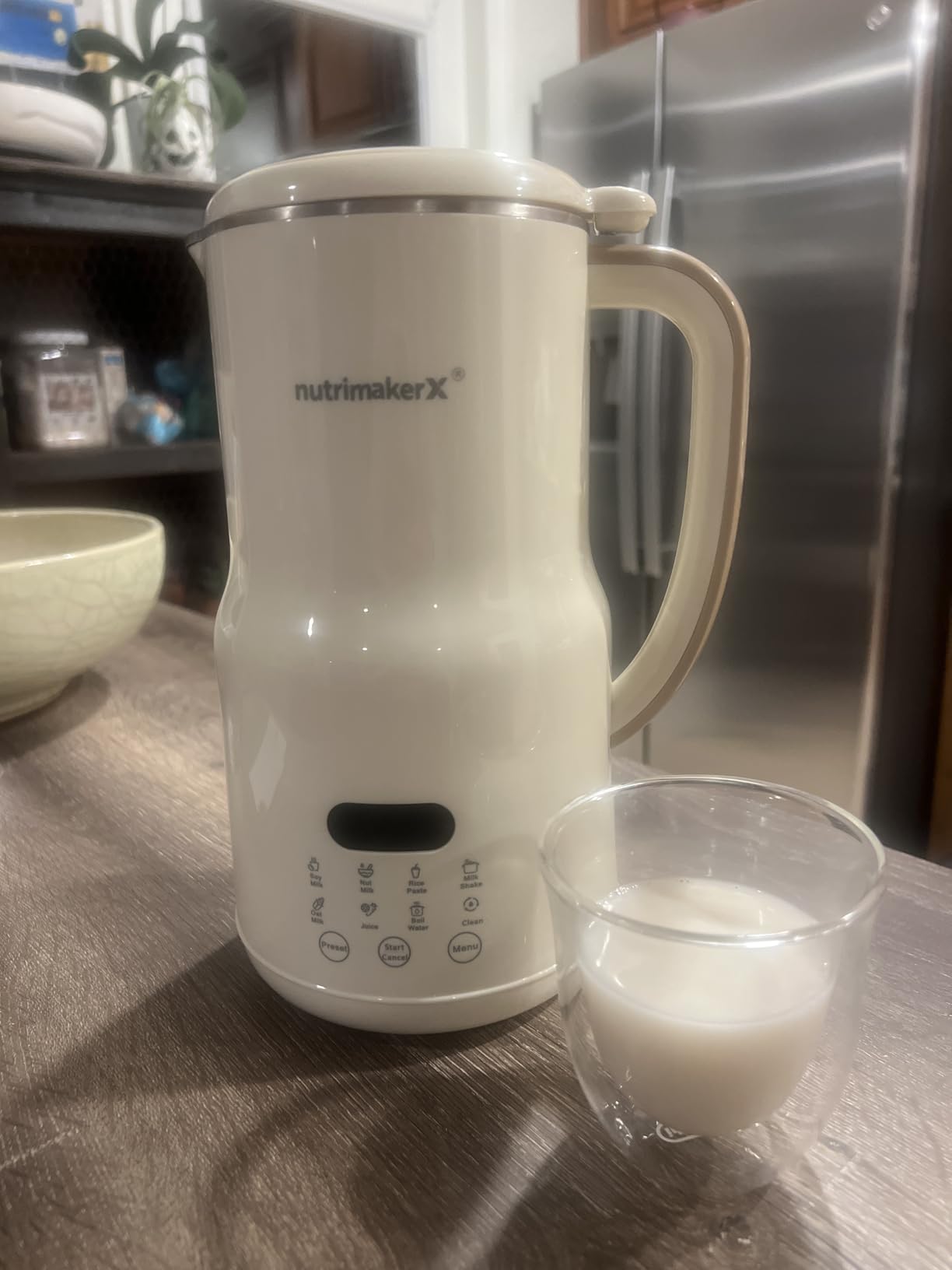 8-in-1 Automatic Nut Milk Maker Blender, 40.6oz Homemade Almond, Oat, Coconut, Soy, Plant-Based & Non-Dairy Milks, Soybean Machine with Delay Start, Keep Warm, Self-Cleaning & Boil Water Functions customer photo 1