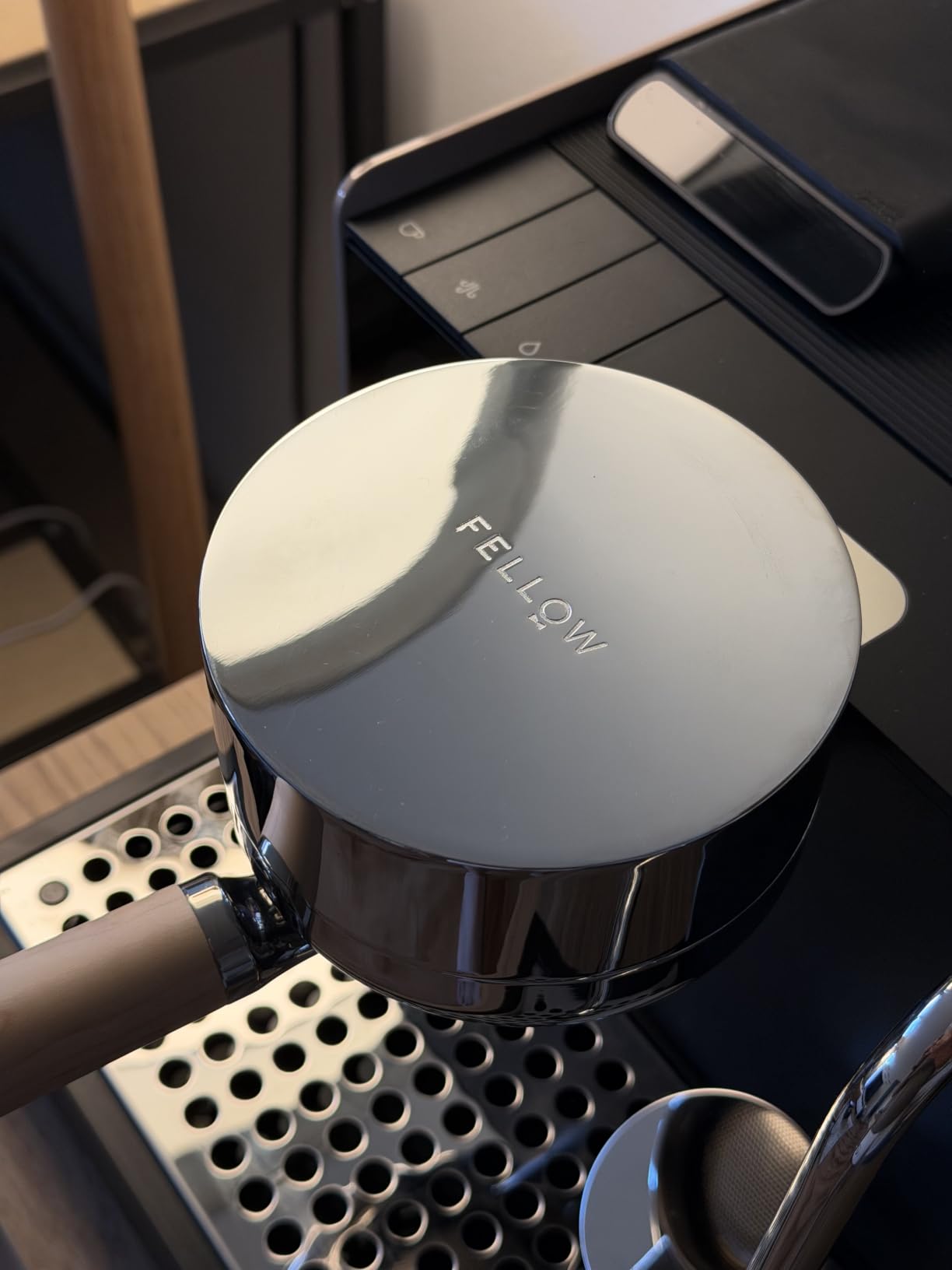 Fellow Espresso Series 1 - Home Espresso Machine - Heats in Under 2 Minutes, Precise Temperature Control, Pressure Profiling, Built-In Guidance, Assisted Milk Steaming, Matte Black customer photo 2