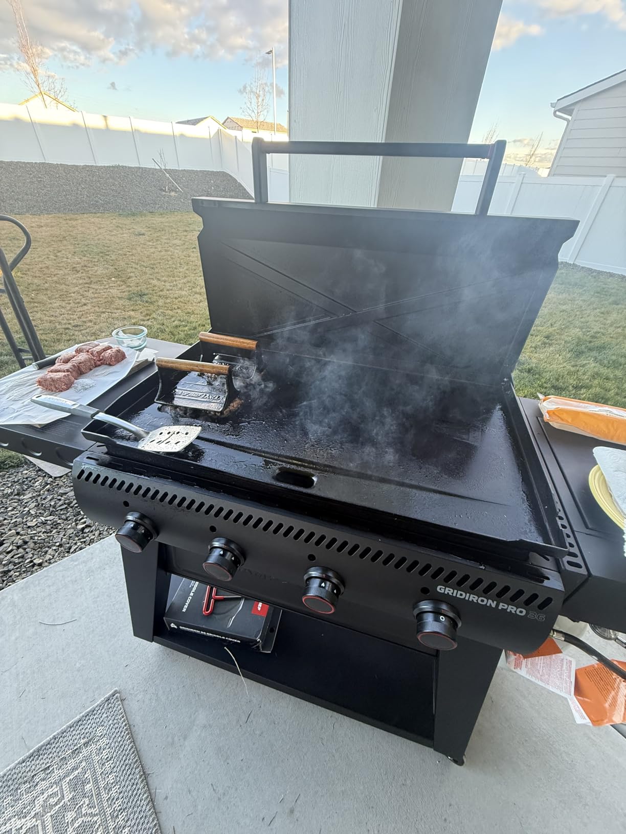 Camp Chef Gridiron Pro 36