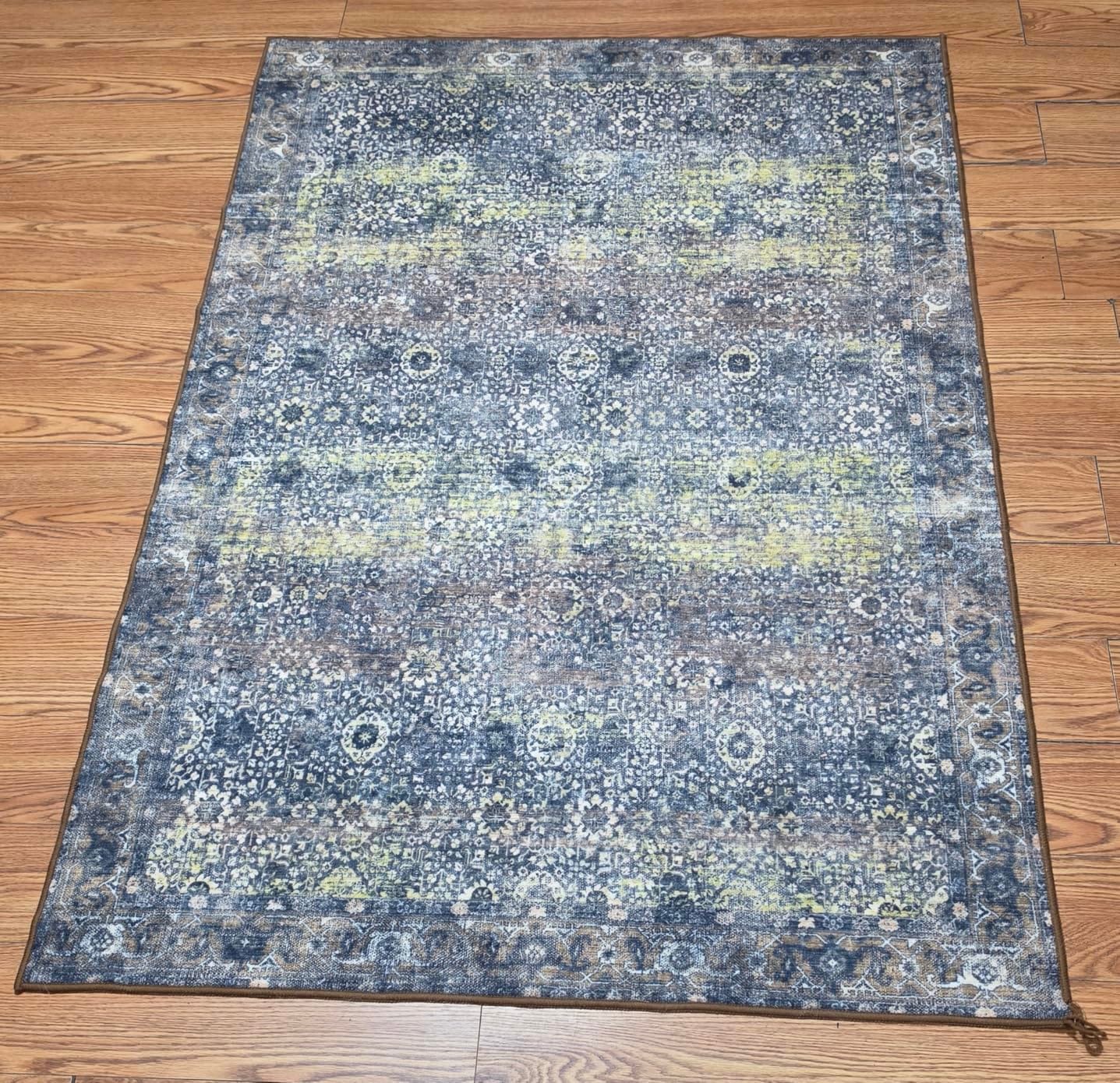 Washable Area Rug 5' x 7' Vintage Traditional Persian Mat - Foldable Distressed Non-Slip Machine Washable Carpet for Living Room Bedroom Kitchen Home Decor - Graphite and Mist customer photo 1