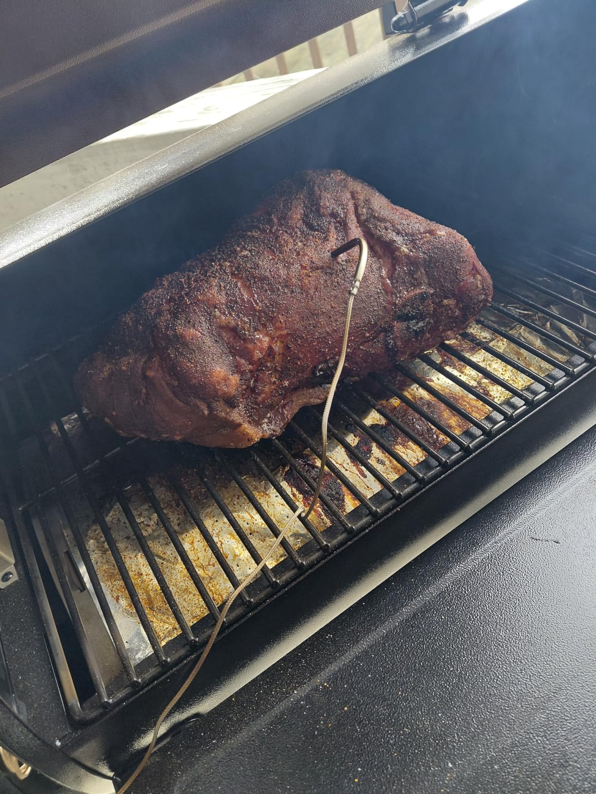 Z GRILLS ZPG-450A2 Wood Pellet Grill & Smoker, PID V3.0 Controller, 459 Sq in Cook Area, Foldable Shelf & Side Shelf, Meat Probe, Rain Cover, 8 in 1 BBQ Grill Outdoor Auto Temperature Control, Bronze customer photo 1