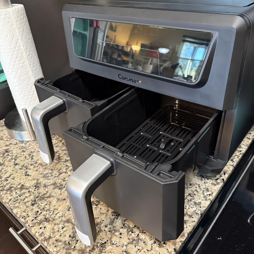 Cuisinart Dual Basket Air Fryer, Two Baskets Totals 11 QT, 4 Function Air Fryer to Air Fry, Roast, Bake & Keep Warm, Features Sync Finish & Settings, Toss Reminder, Automatic Warm Mode & Auto-Pause customer photo 2