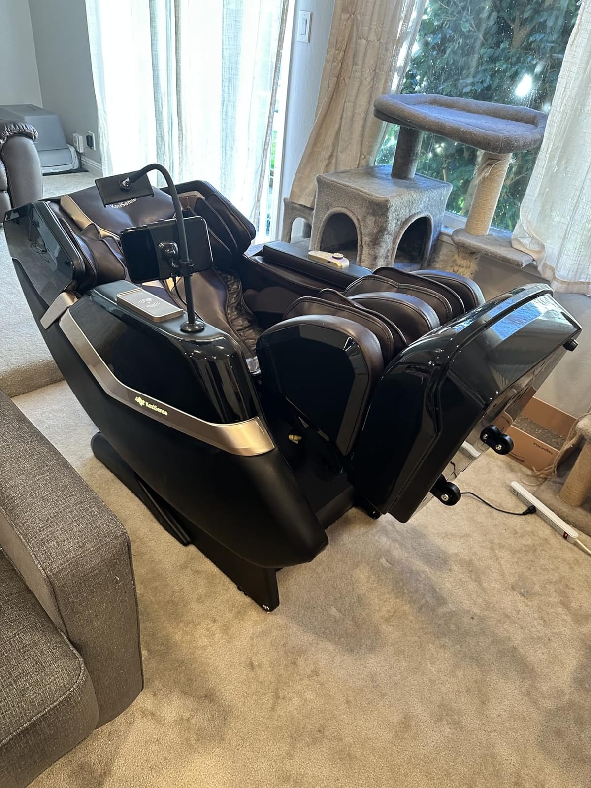 KoziSense KZ-313 Heated Jade Roller Full Body Massage Chair | 3D Rollers with Heated Jade Rollers, Spacious Wide-Seat, Deep Zero Gravity, 12 Auto Modes, 6 Manual Modes, 6 Custom Modes customer photo 1
