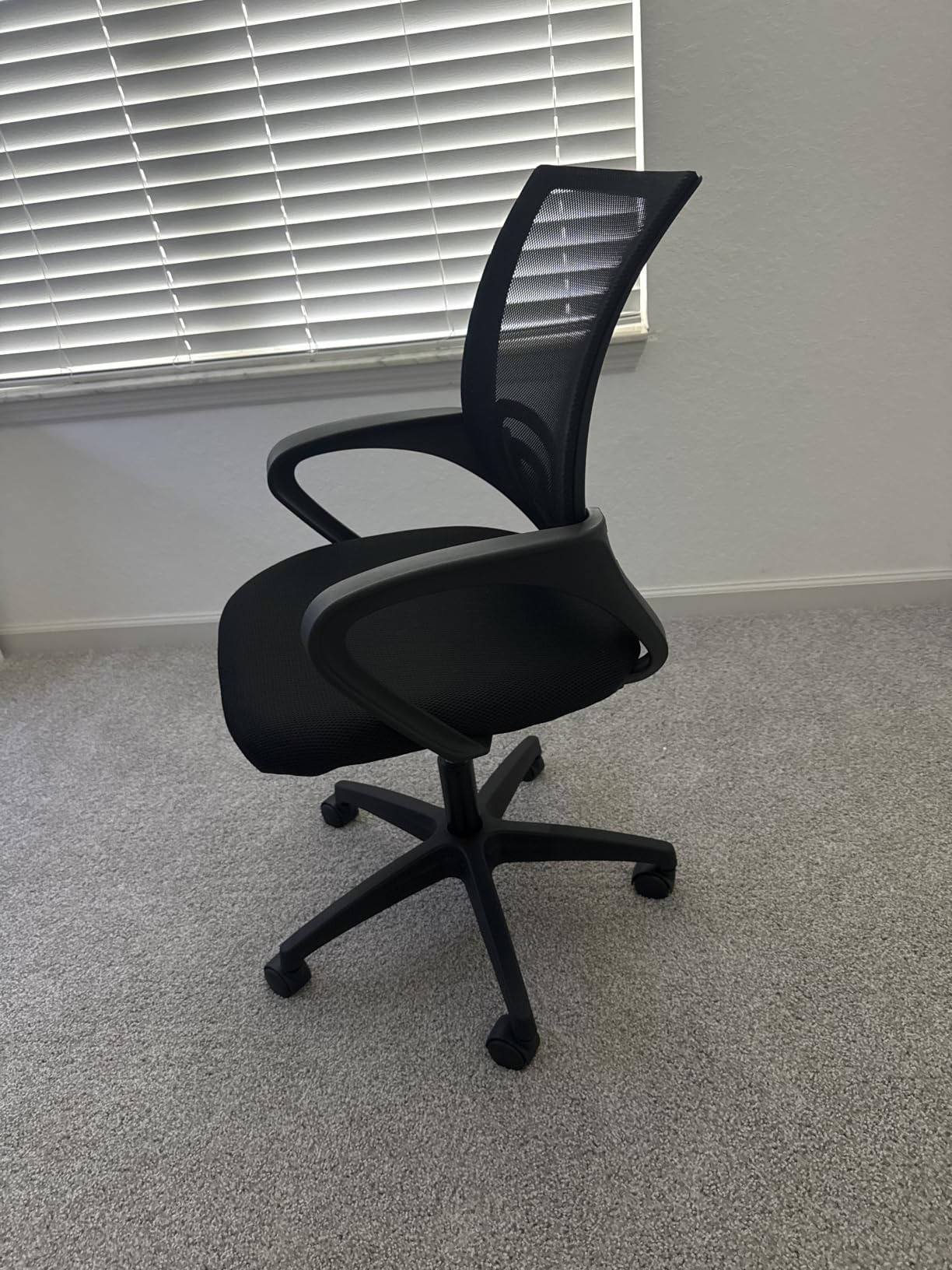 BestOffice Ergonomic Office Chair | Mid-Back Swivel Desk Chair | Dark Black | with Lumbar Support, Adjustable Height & Breathable Backrest | Sponge Seat & Rolling Wheels | for Home, Office | Pack of 1 customer photo 1