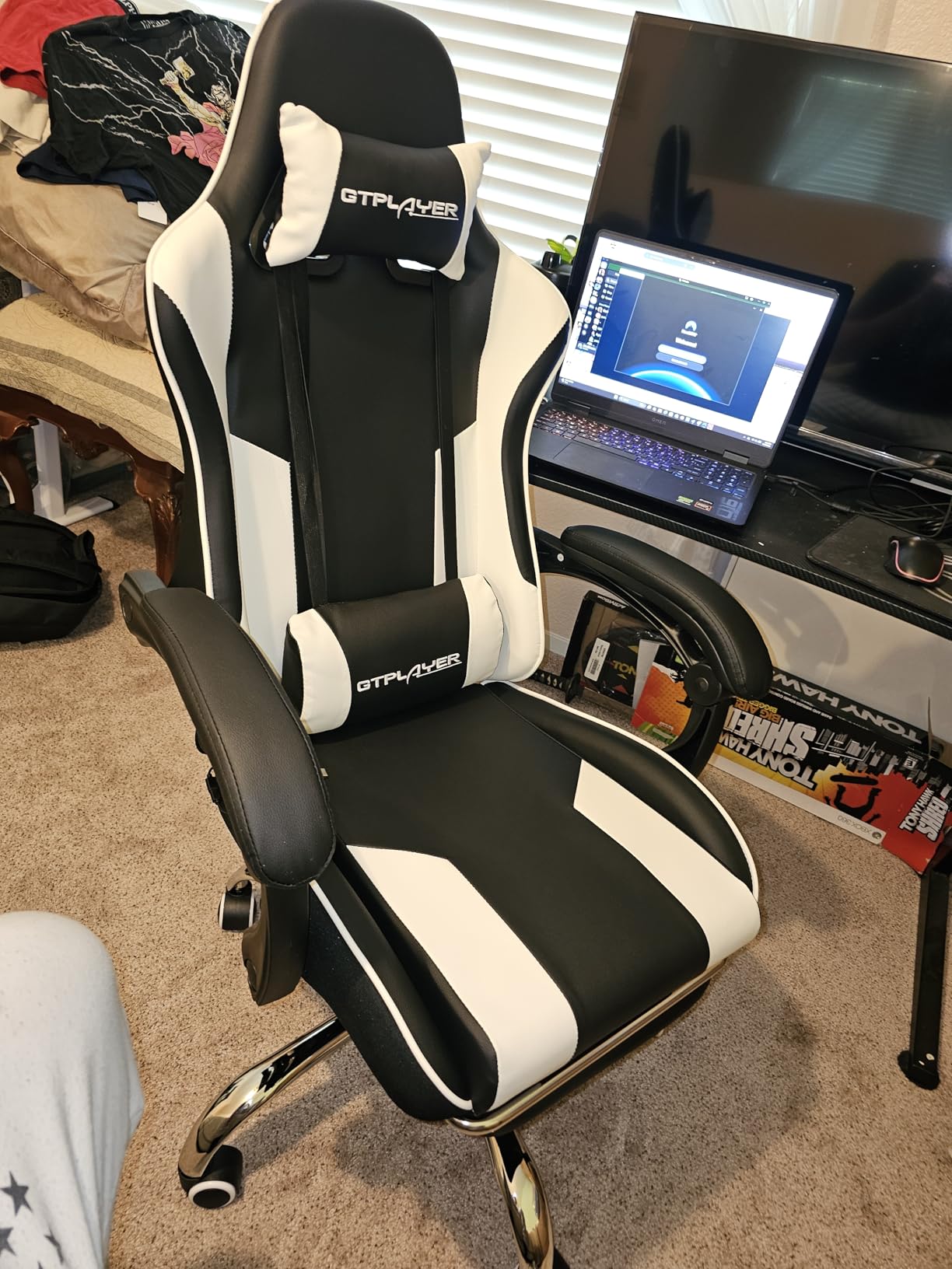 GTPLAYER Gaming Chair, Computer Chair with Footrest and Lumbar Support, Height Adjustable Game Chair with 360°-Swivel Seat and Headrest and for Office or Gaming (Pearl White) customer photo 2