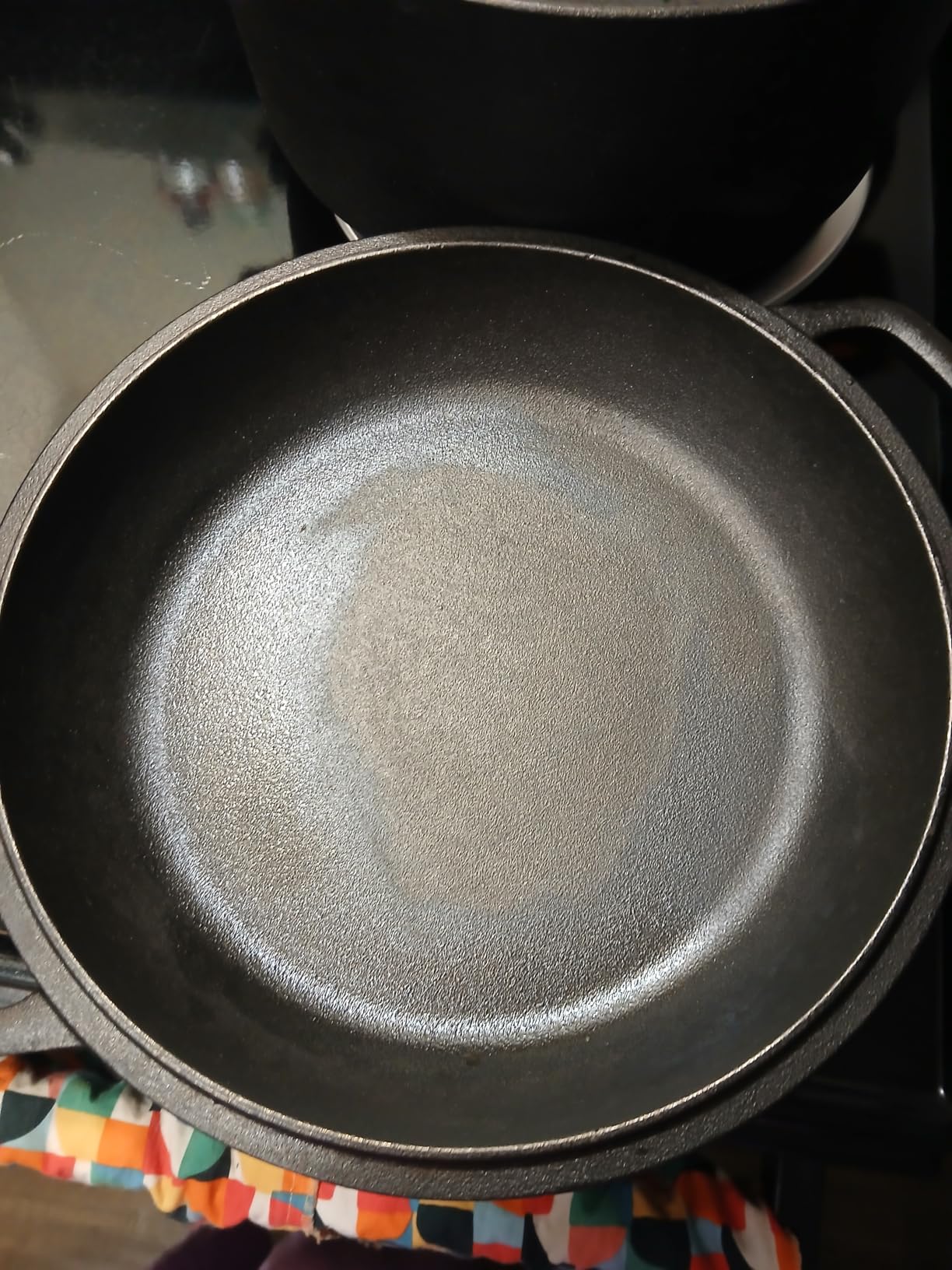 Overmont 7QT Double Dutch Oven - 2-in-1 Pre-Seasoned Cast Iron Pot & Recipe | Skillet Lid Doubles as Frying Pan, Heavy Duty Cast Iron Pot with Handle Covers, for Sourdough Baking Frying Outdoor Camping customer photo 1
