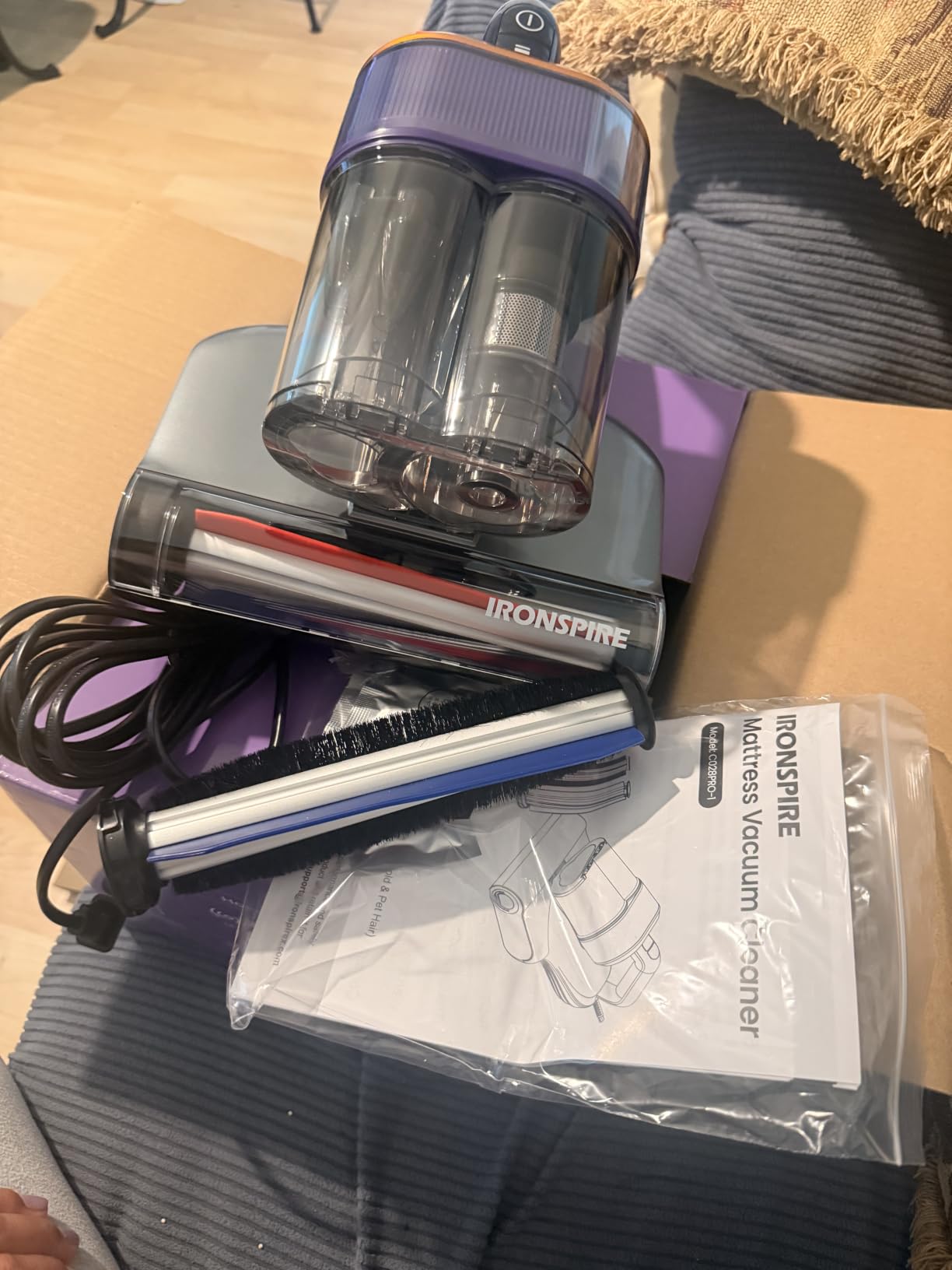 Bed Vacuum Cleaner, Mattress Vacuum with 2 Roller Brushes 253.7nm UV-C Light & Ultrasonic,145°F Heat, HEPA Filter, 18kPa Suction 650W Powerful Handheld Vacuums for Dust & Pet Hair(Corded) customer photo 2