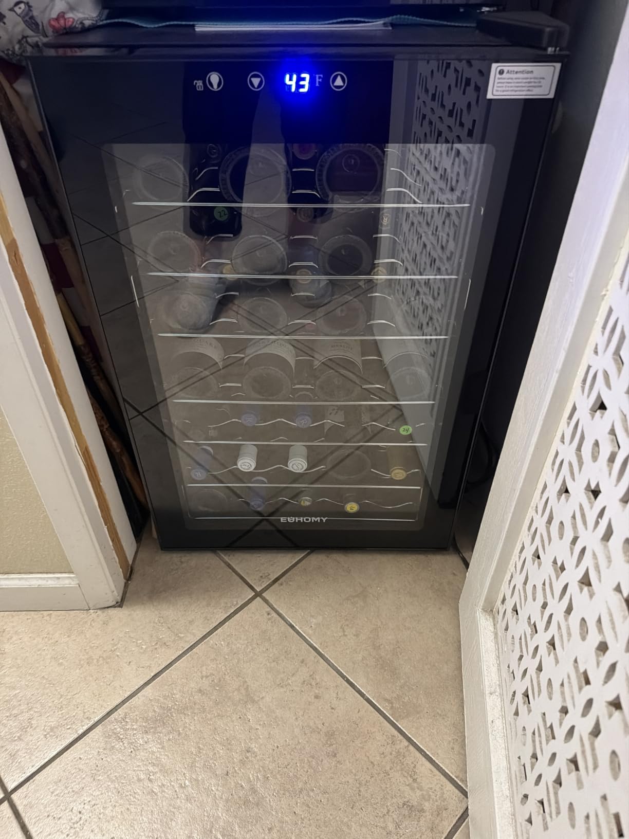 EUHOMY 25 bottle Wine Cooler Refrigerator, Freestanding Compressor Wine Fridge with Adjustable Temperature and Digital Control, Mini Fridge with Glass Door for Red White Wine, Beer, Black customer photo 1