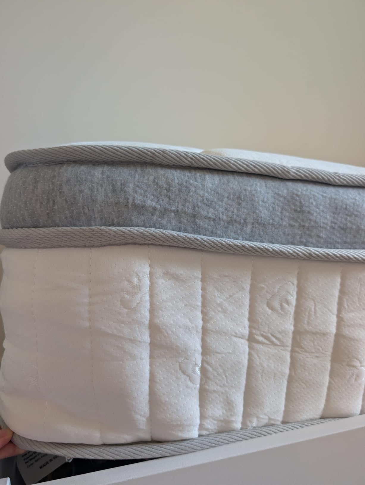 Neo Sleep Queen 12 Inch Hybrid Pocket Spring Mattress, Motion Isolation customer photo 2