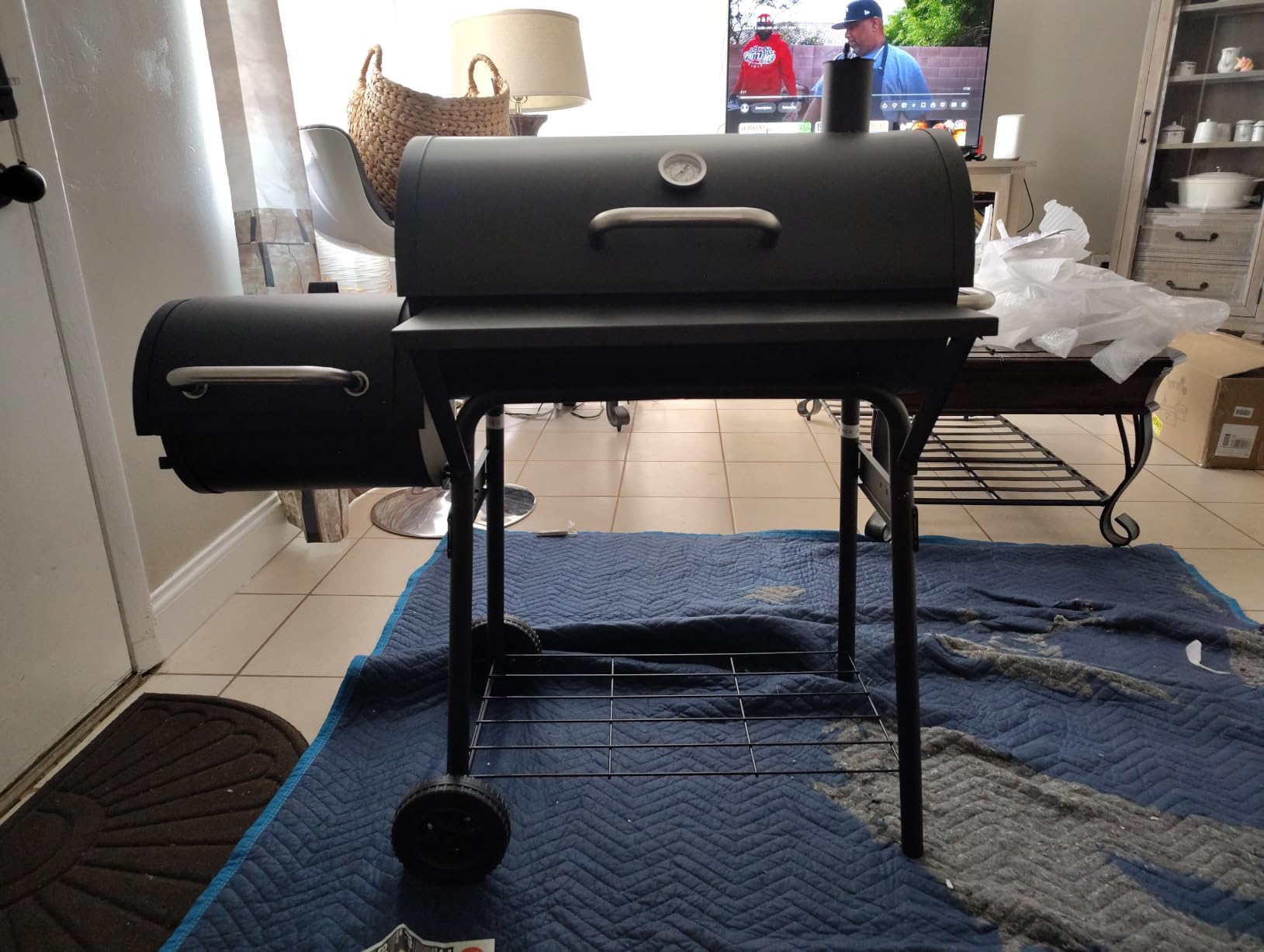 Kendane Barrel Charcoal Grill with offset smoker, 550 Square Inches Cooking Area, Outdoor BBQ Grill with Front Shelf, Perfect for Backyard, Patio Parties and Picnics. customer photo 1
