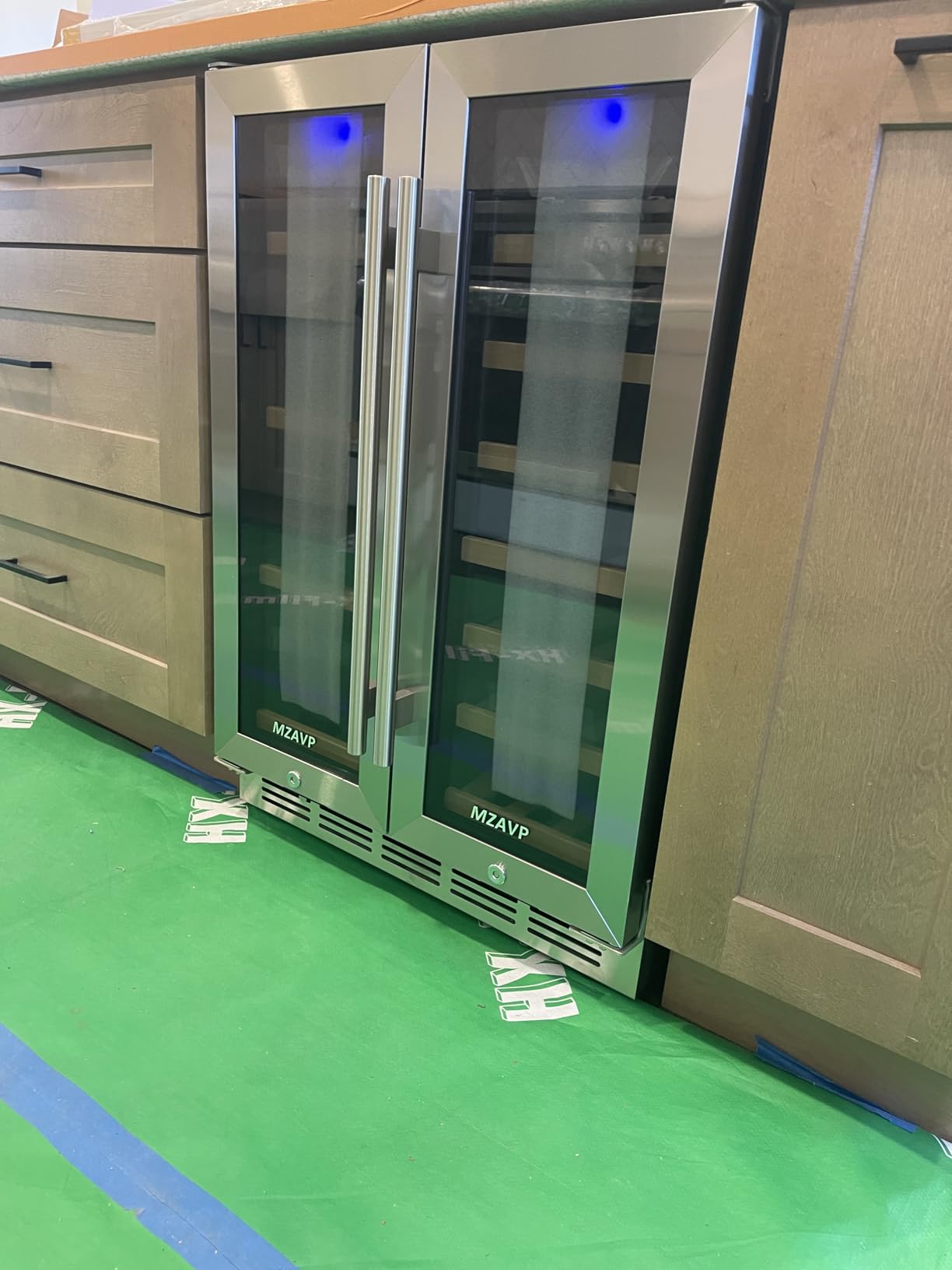 15 Inch Beverage Refrigerator Under Counter, 130 Cans Beverage Fridge Built-in or Freestanding with Glass Door, Blue LED Light, Safety Lock customer photo 1