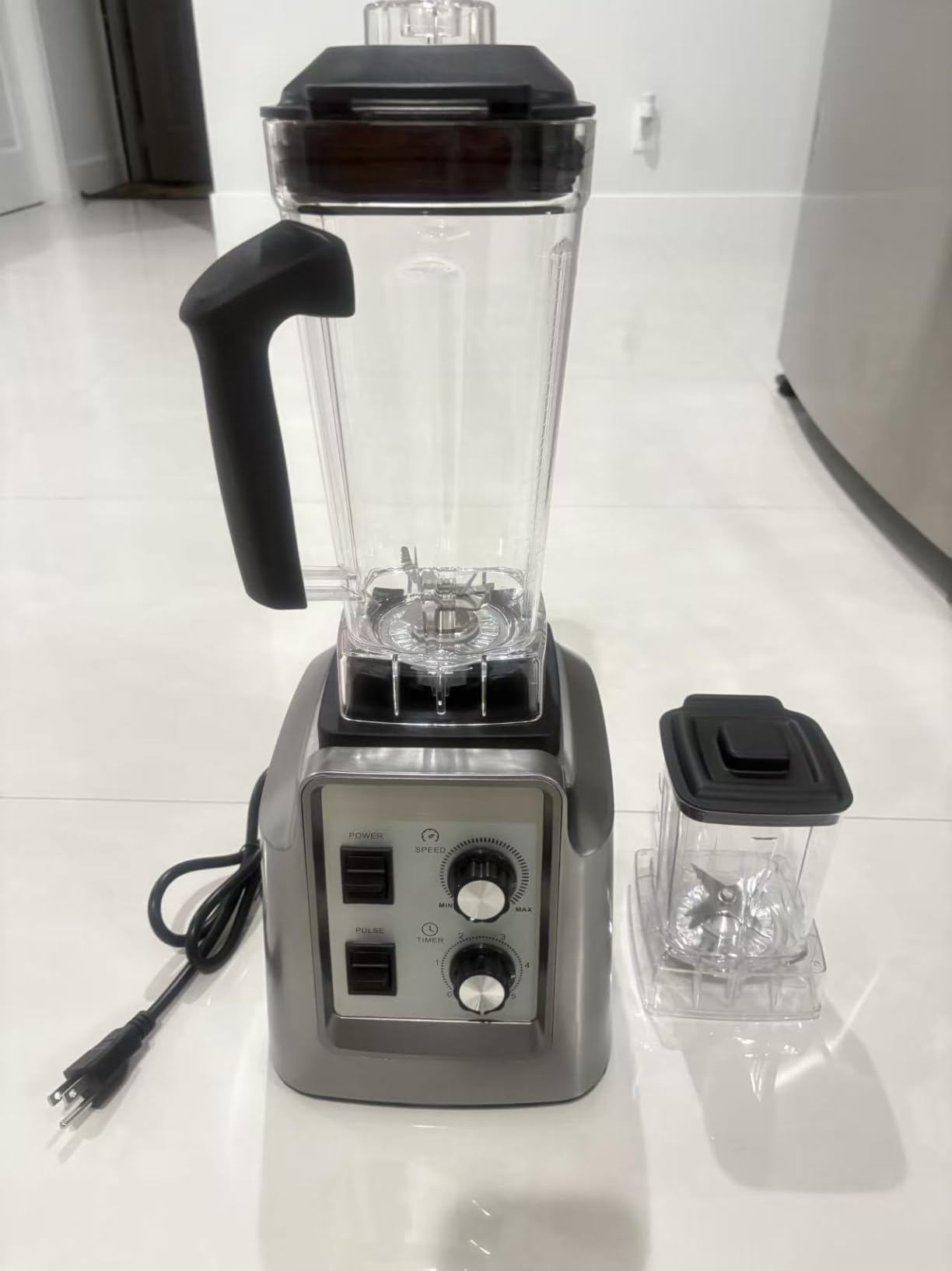 Blender, 1800W Blender with Grinder - 6-Blade Professional Smoothie Blenders for Kitchen, Crushes Ice, Self-Cleaning, 68oz & 20oz Jars Dishwasher Safe, for Baby Food, Nut Butter customer photo 1