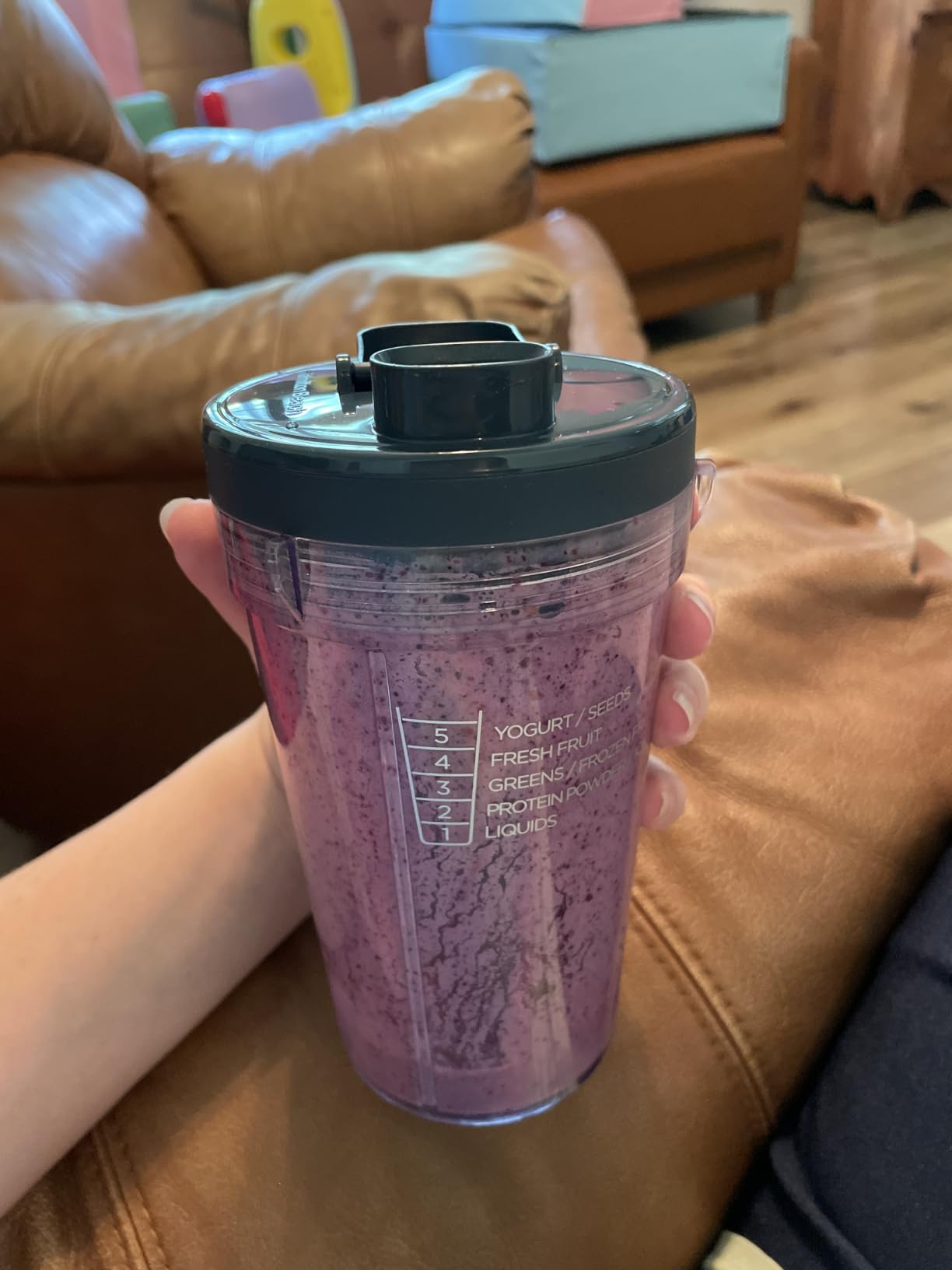 Hamilton Beach Portable Blender for Smoothies With 2 Blend & Go Jars | 2 14 oz. Personal Blender Jars and Lids | Powerful 400 Watt Motor | Stainless Steel Blades | Kitchen Makeover Blue | 51202J customer photo 1