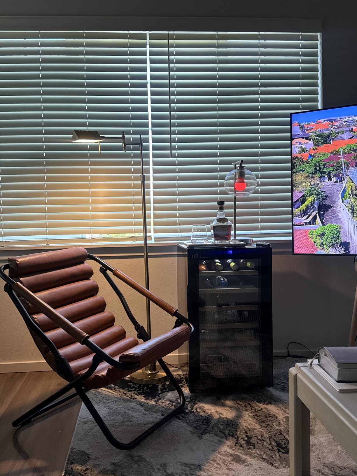 Upstreman 24 Bottle Wine Cooler, Built-in/Freestanding, Glass Door (W24) | 41-68°F Temperature Control & LED Light & Touch Control customer photo 1